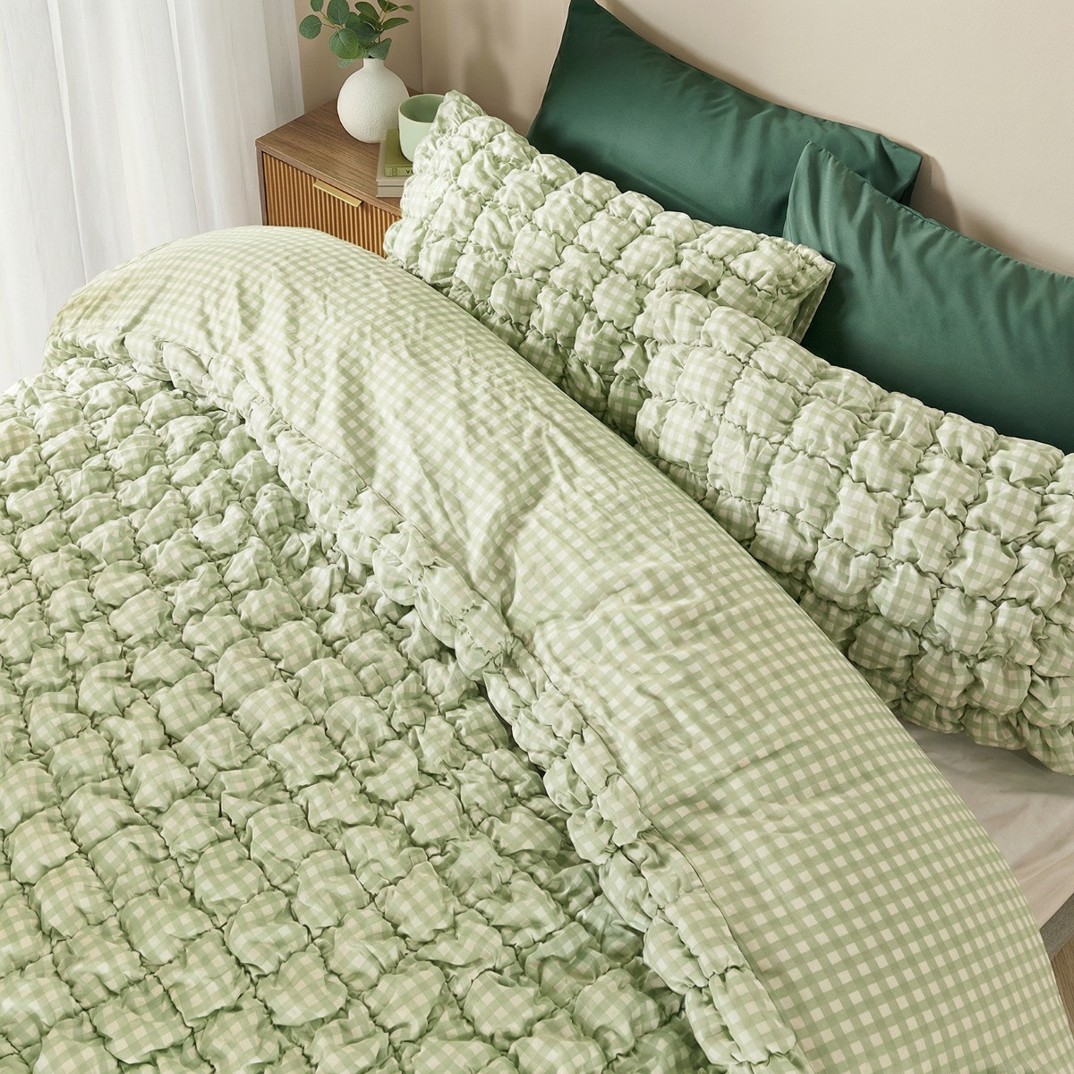 OHS Quilted Seersucker Gingham Duvet Cover Set, Sage - Single>