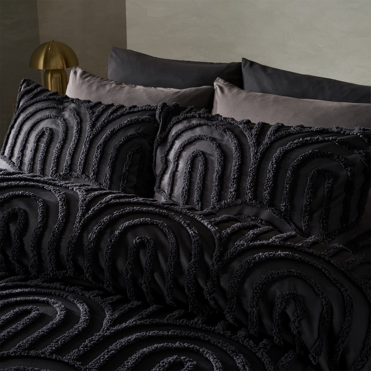 OHS Tufted Arches Duvet Cover Set, Black - King>