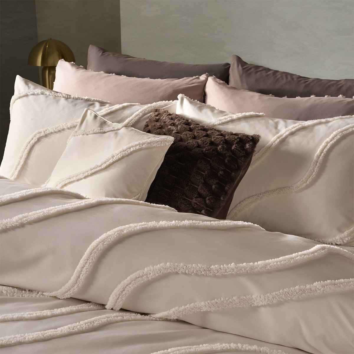 OHS Tufted Contour Duvet Set, Ivory  - King>