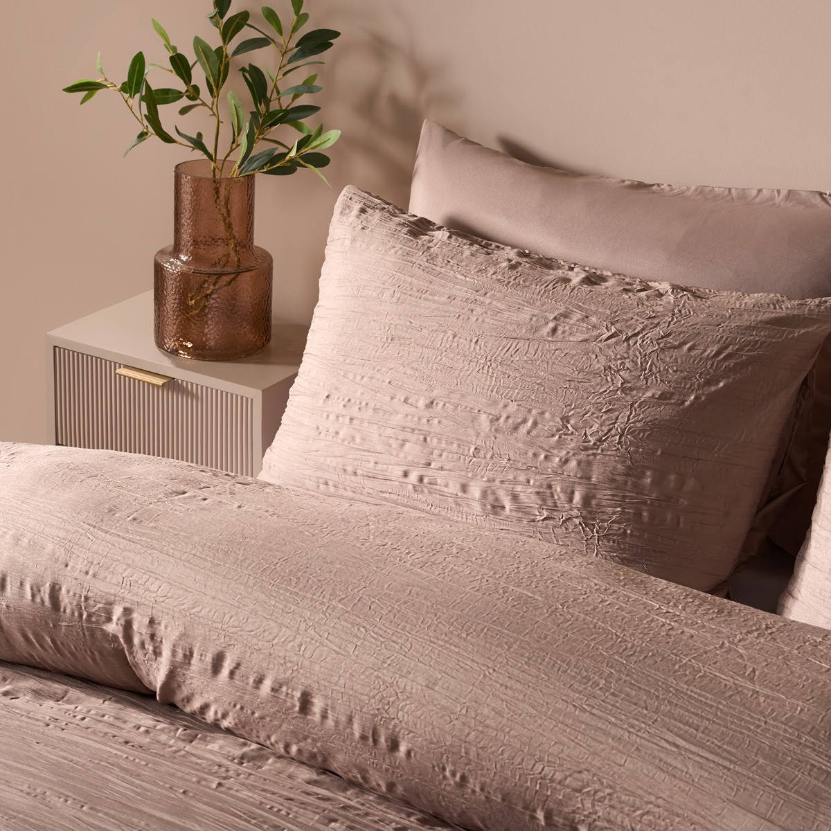 OHS Crinkle Duvet Set, Mink - Double>