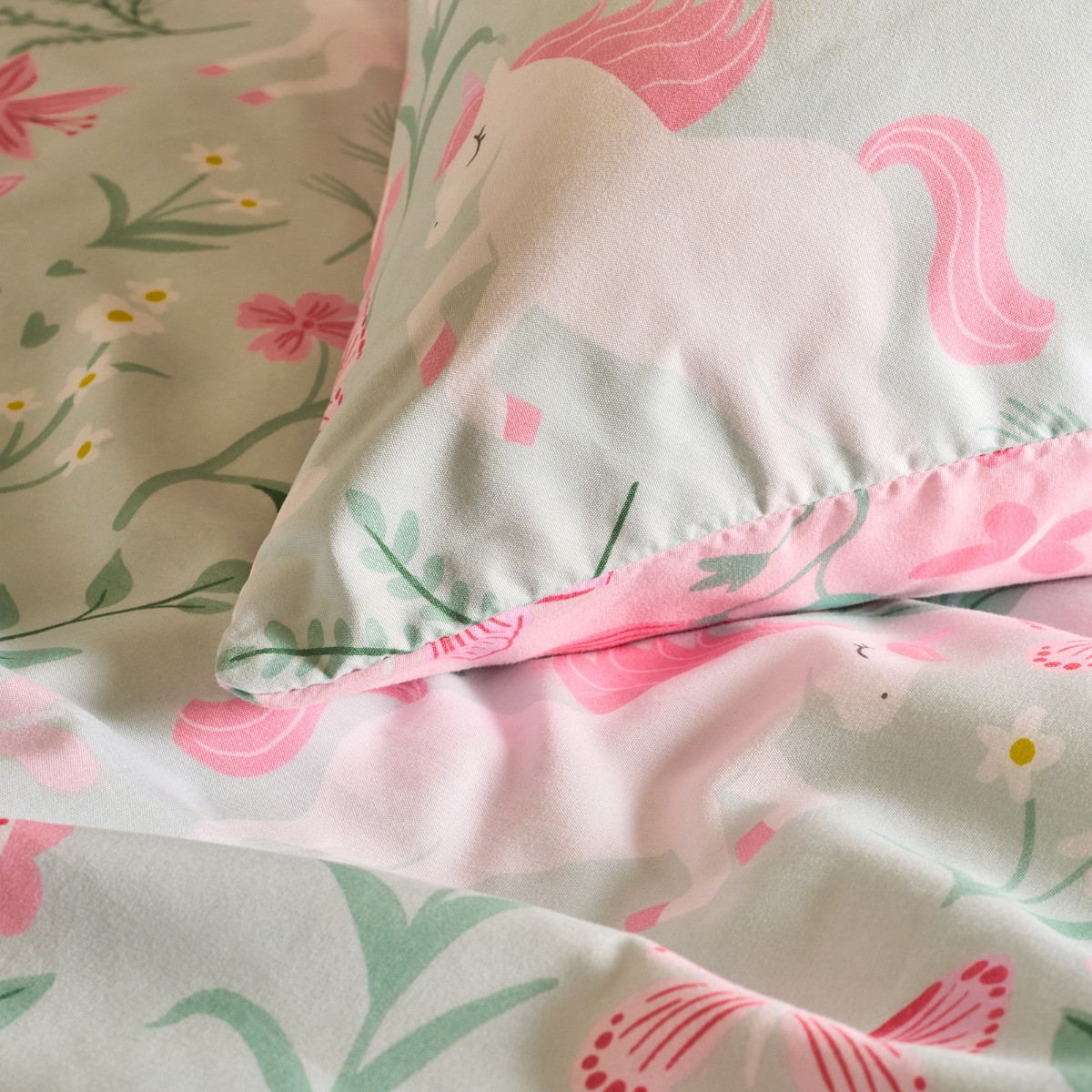 OHS Enchanted Unicorn Print Duvet Cover Set, Sage/Pink - Single>