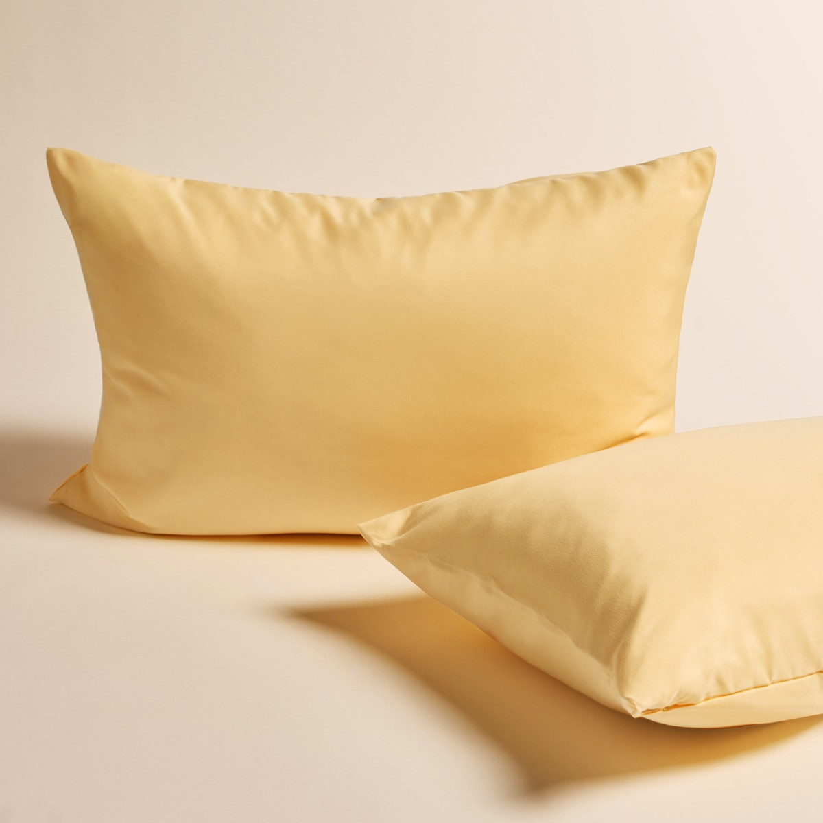 OHS 2 Pack Plain Dyed Housewife Pillowcases - Lemon>