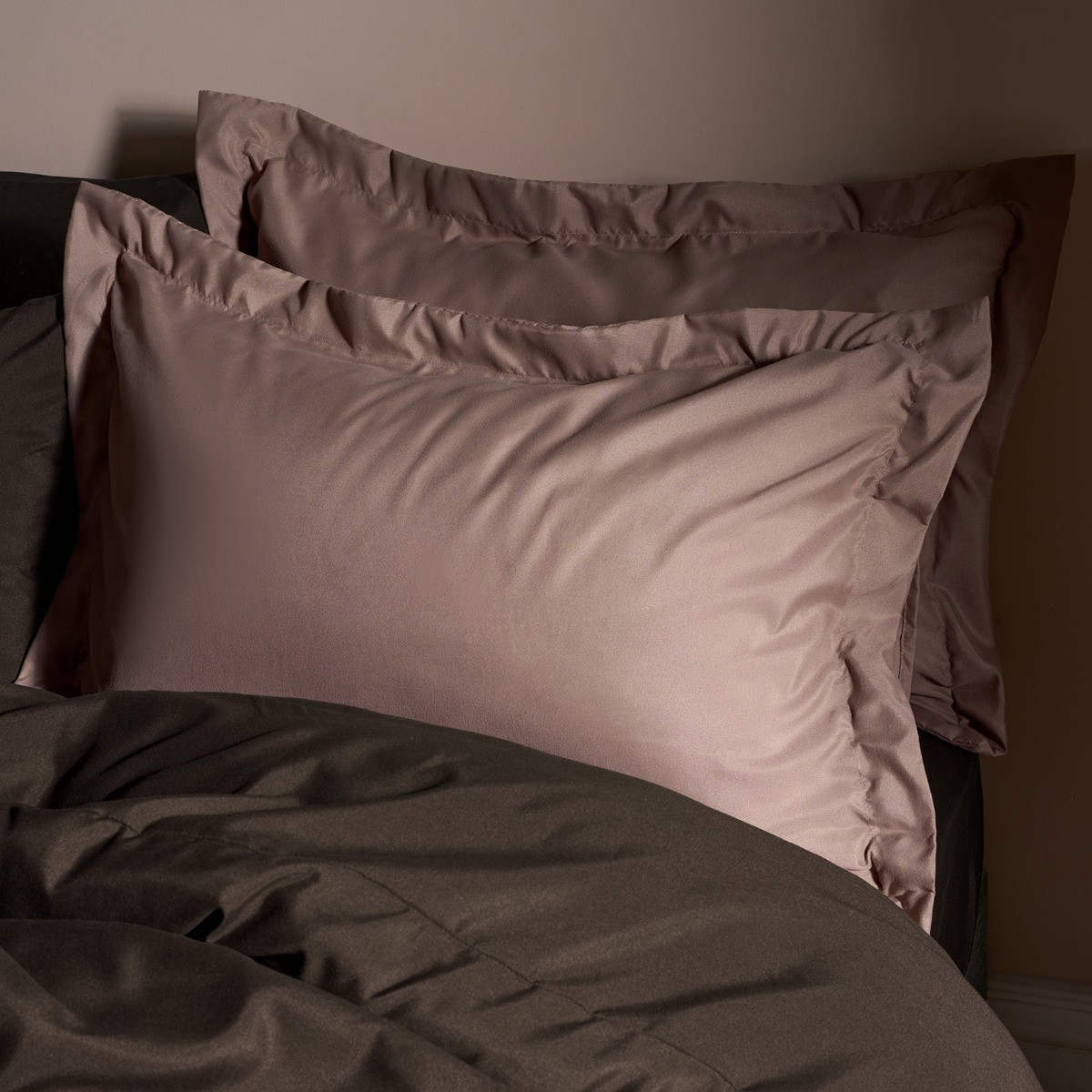 OHS Plain Dyed Oxford Pillowcases - Natural>