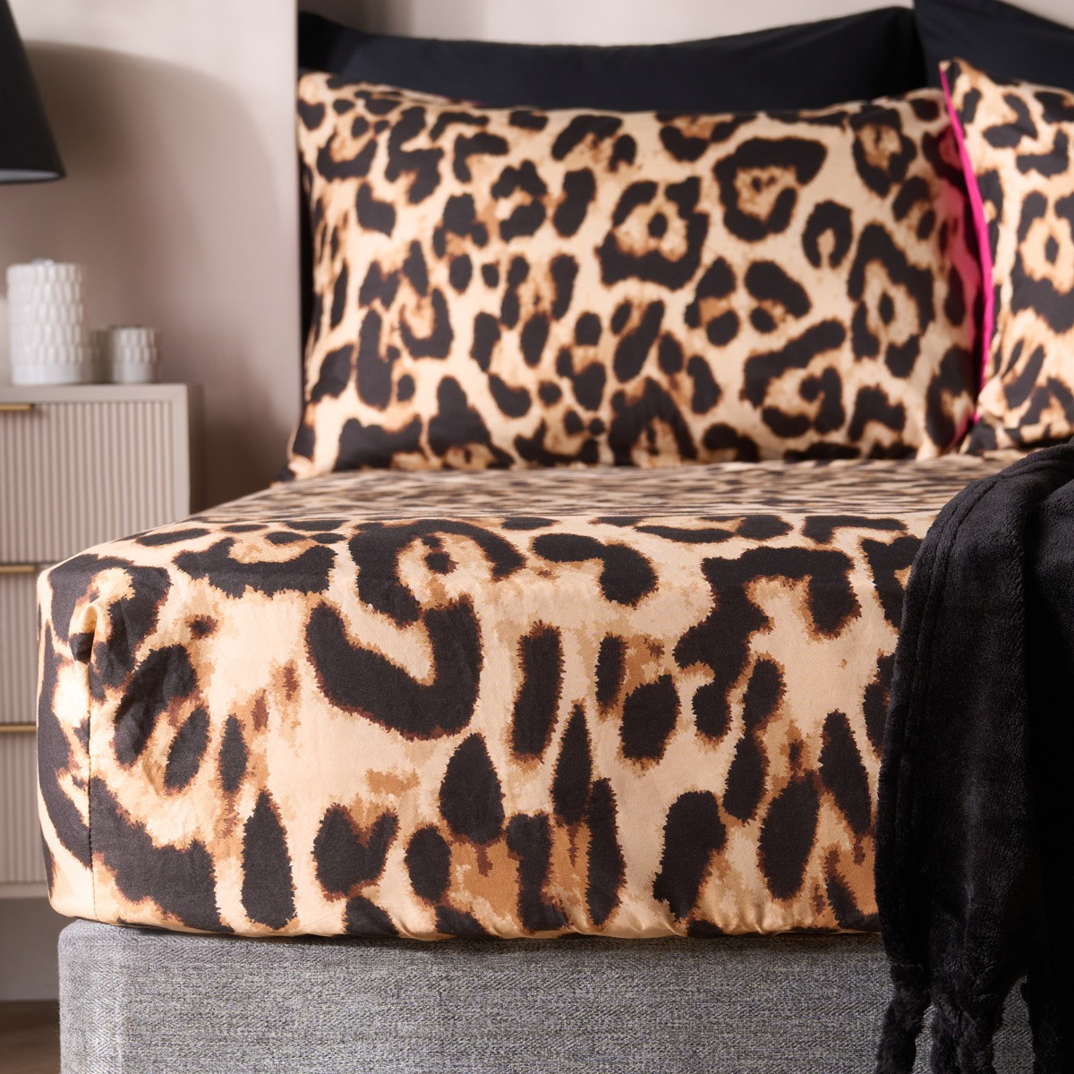 OHS Leopard Print Fitted Sheet, Natural - King>