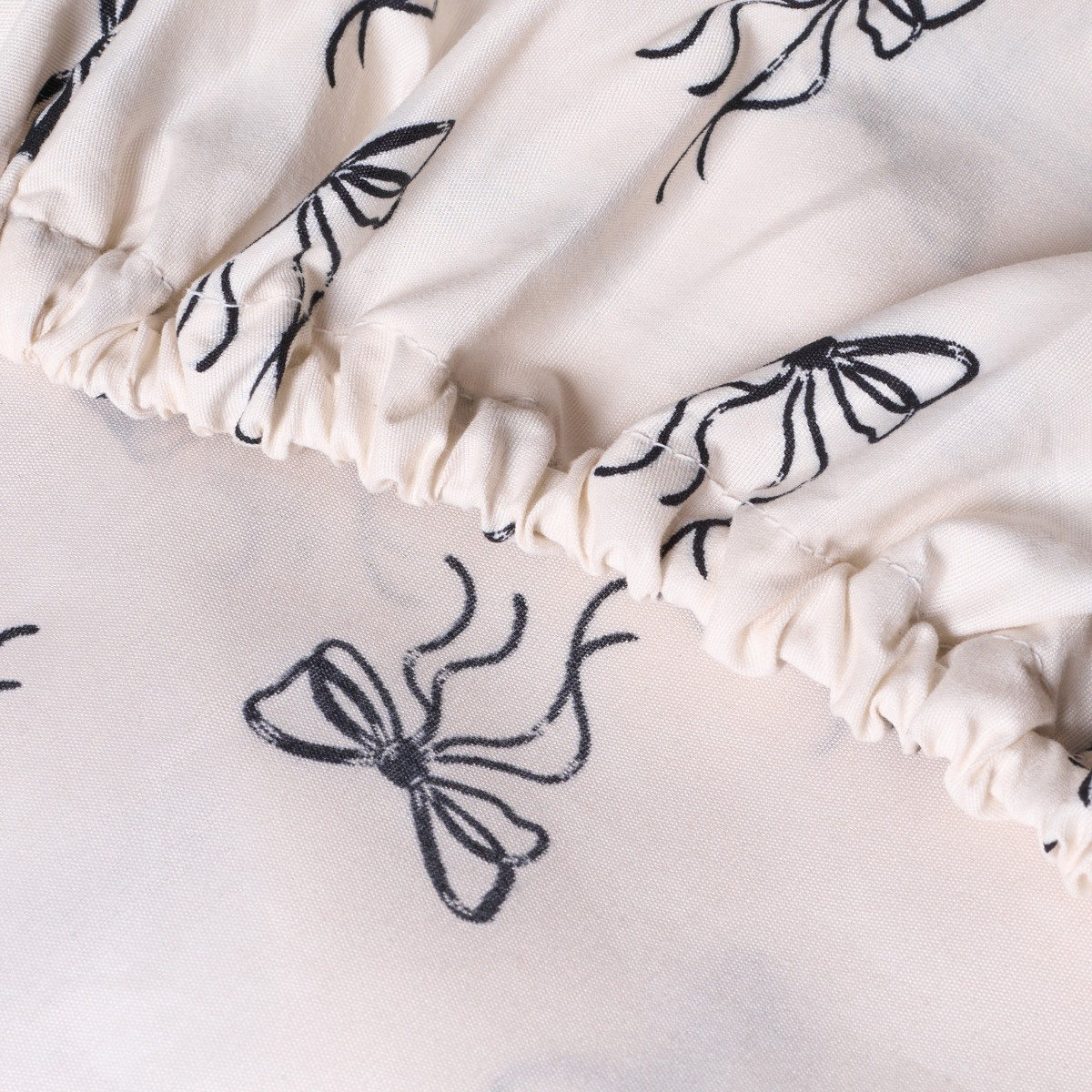 OHS Bow Print Fitted Sheet, Monochrome - Double>