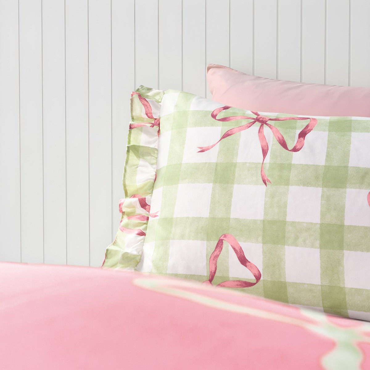 OHS Bow Print Gingham Duvet Cover & Frill Edge Pillowcase Set, Green/White - Single>