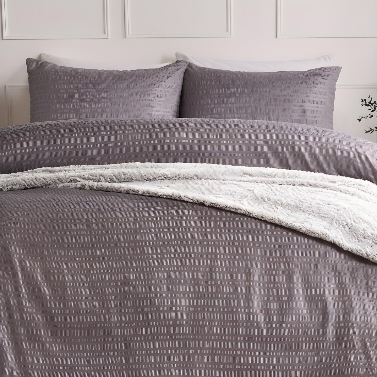 OHS Embossed Seersucker Duvet Set, Grey - Super King>