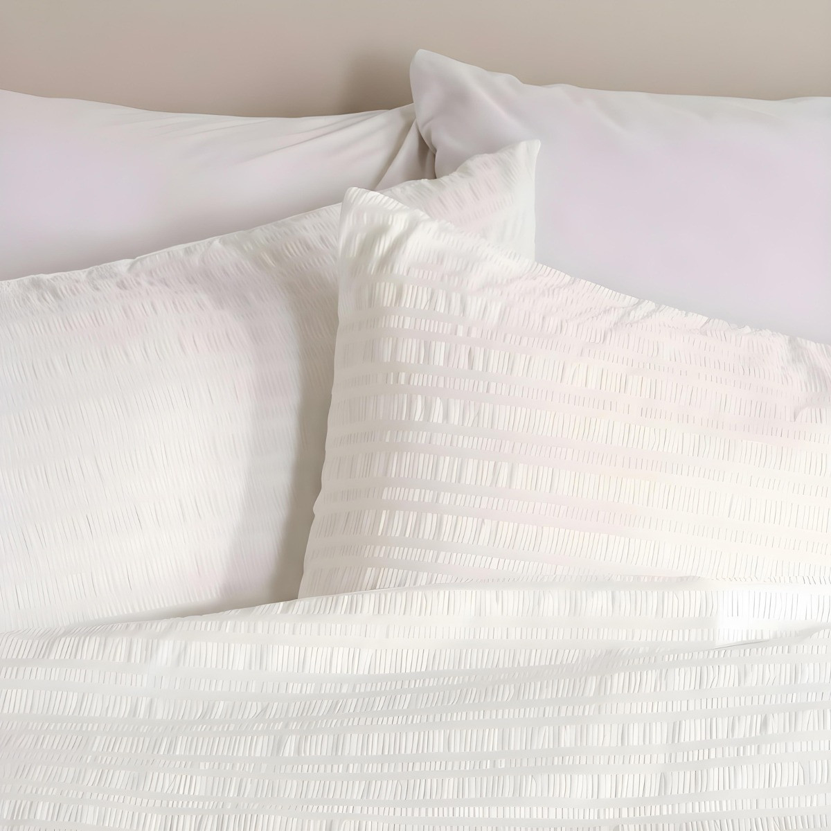 OHS Embossed Seersucker Duvet Set, White - Super King>