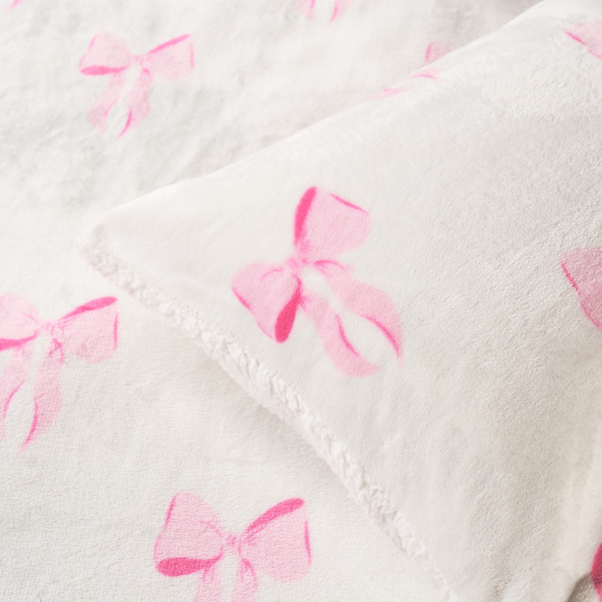 OHS Bow Print Fleece Duvet Cover Set, Pink/White - Double>