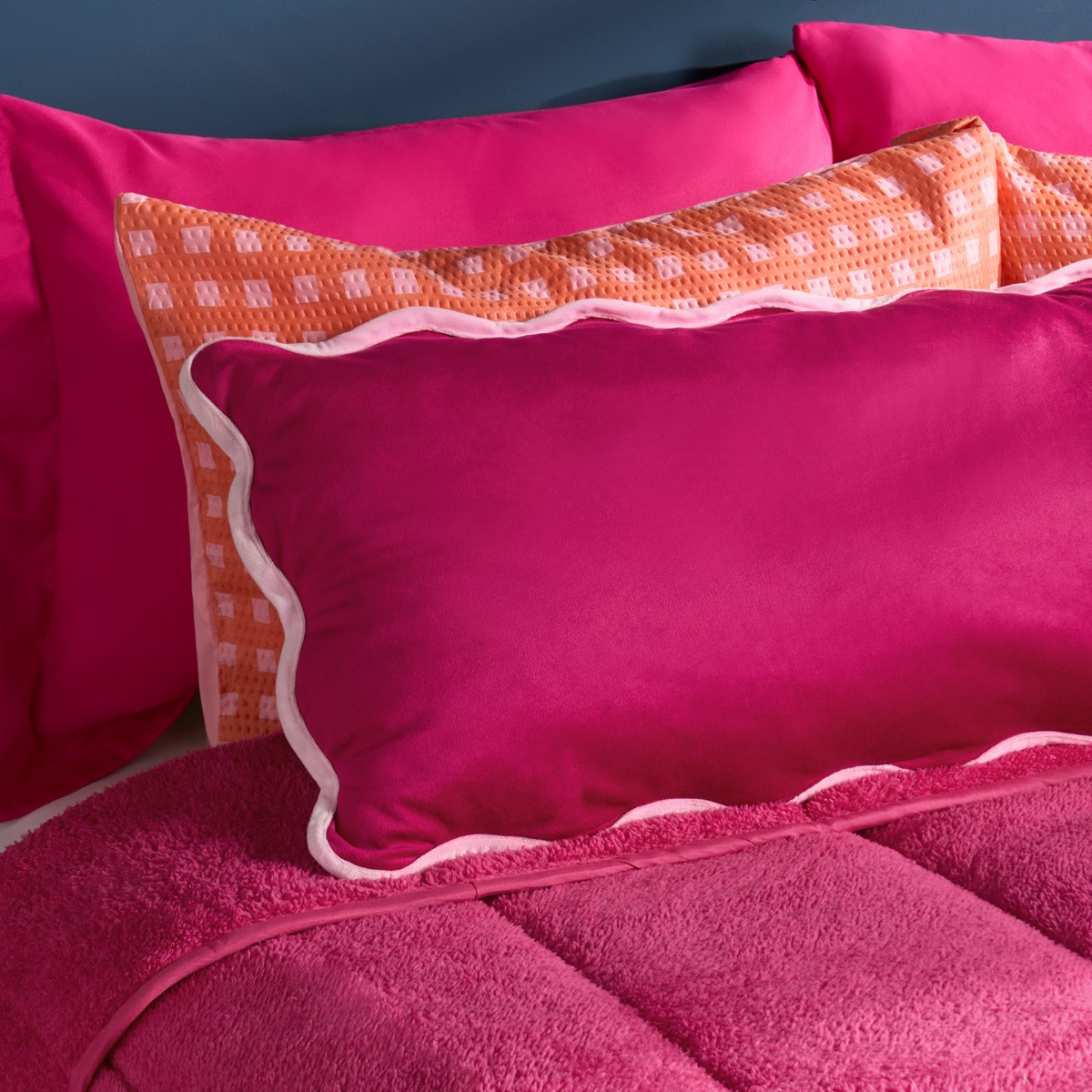 OHS Scallop Piped Edge Bolster Pillow - Burgundy/Pink>