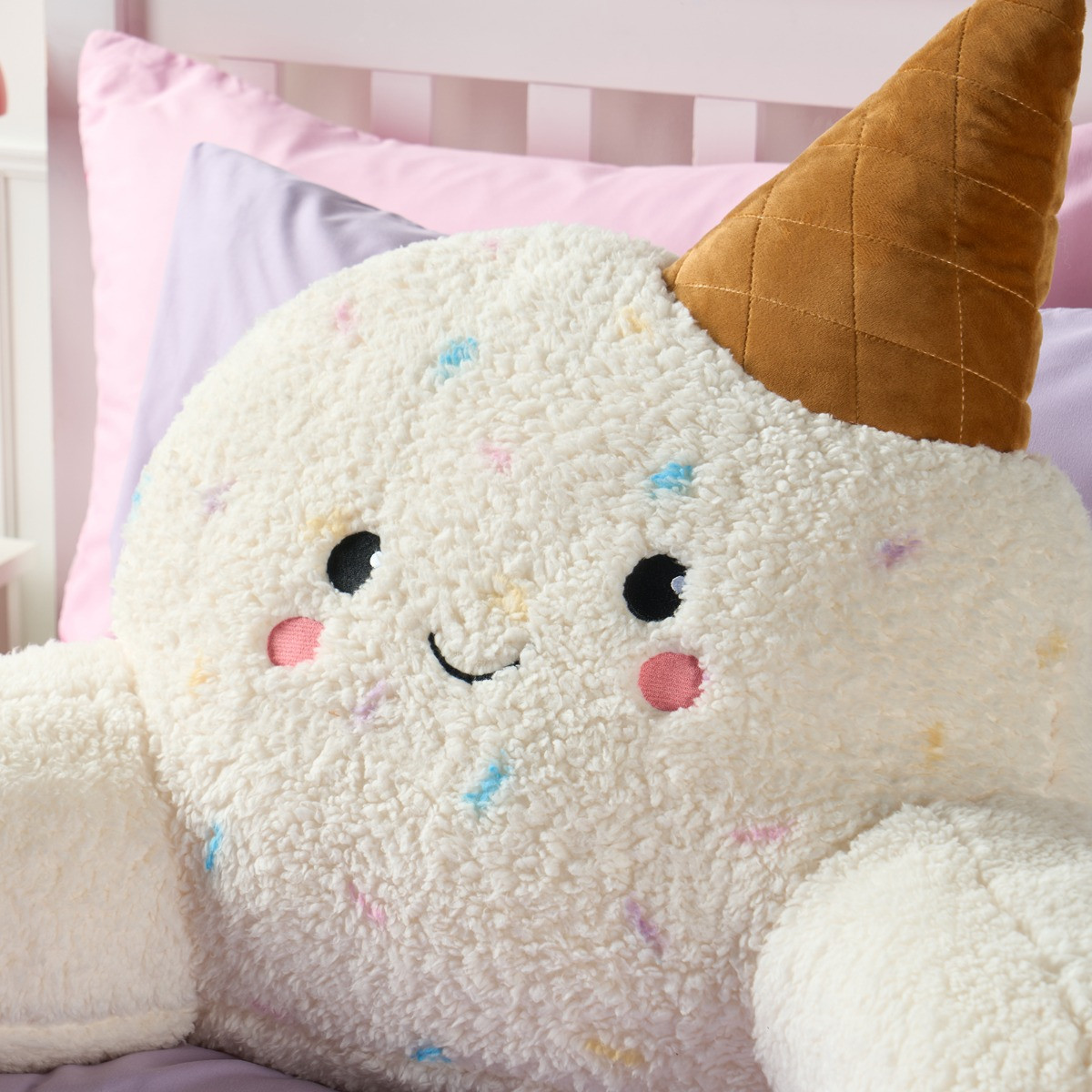 OHS Ice Cream Cuddle Cushion - White>