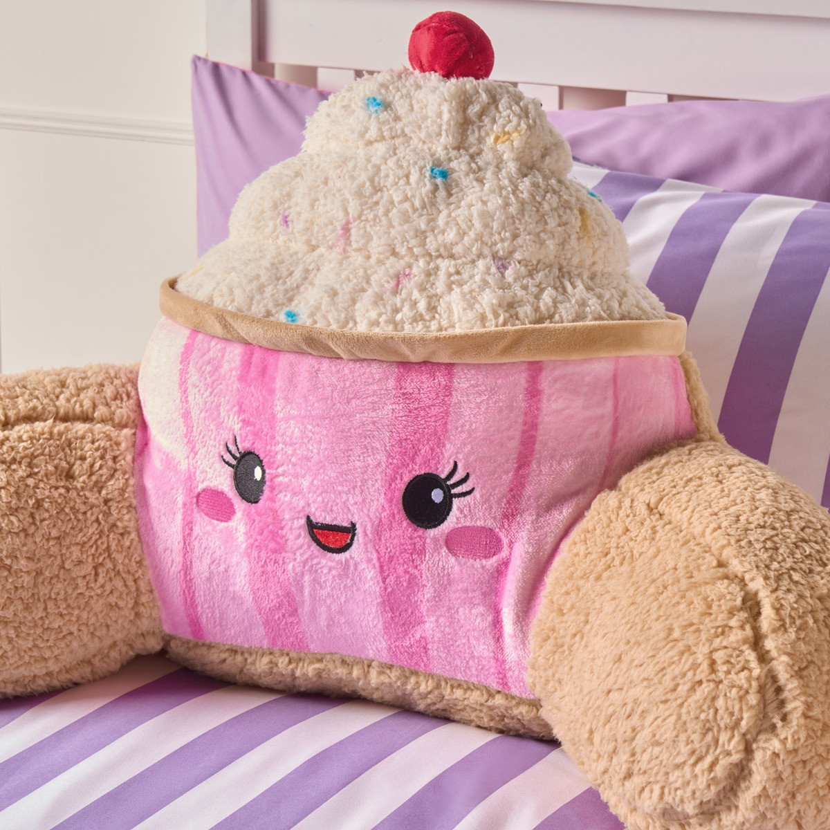 OHS Cupcake Cuddle Cushion - Pink/Natural>