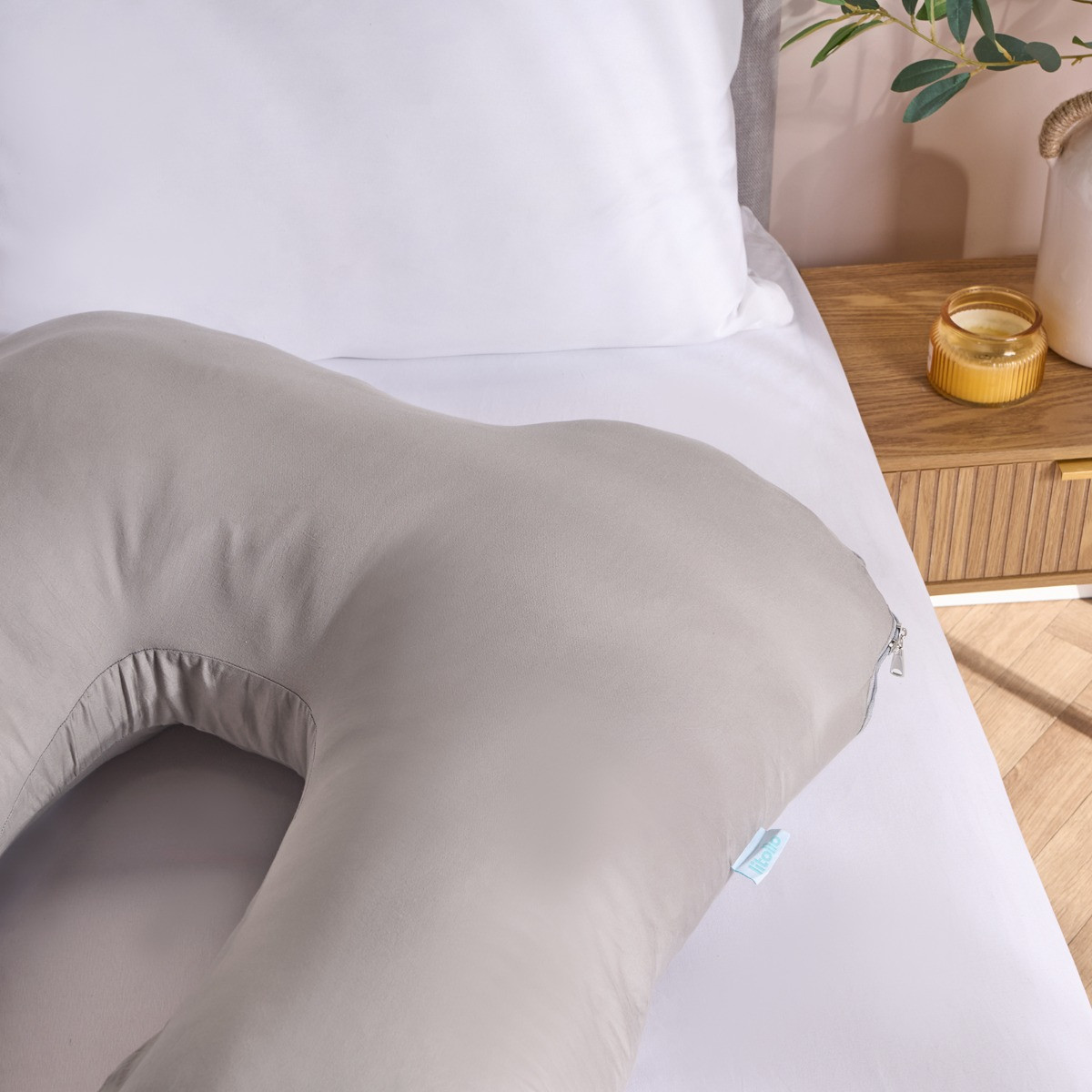 OHS Pregnancy Pillow -White>
