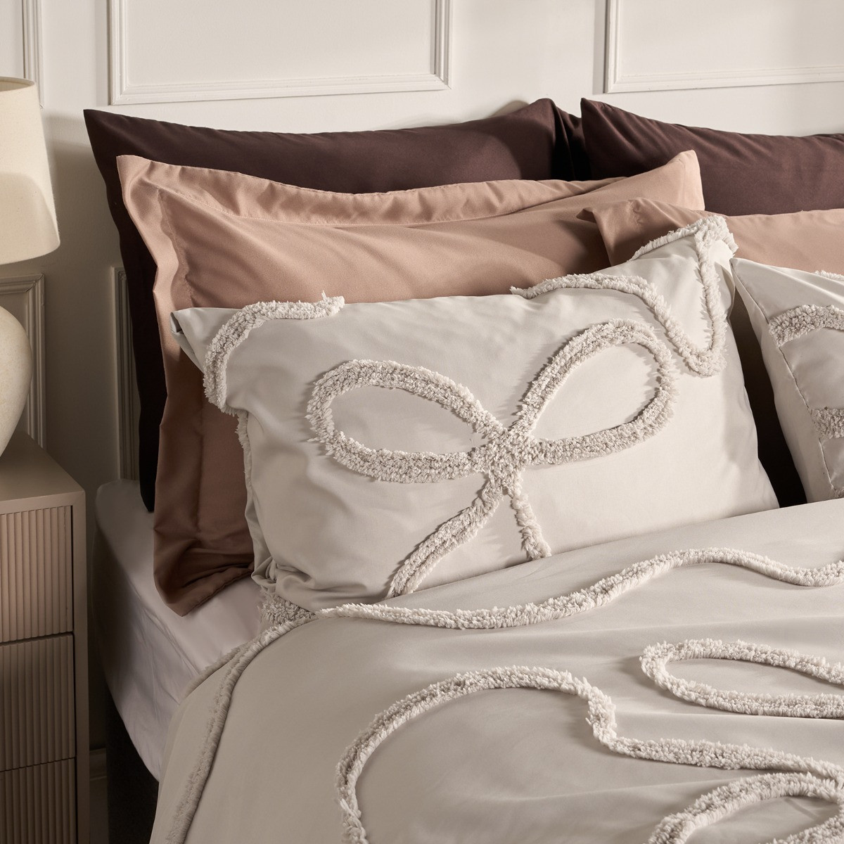OHS Bows Tufted Duvet Cover Set, Stone - King>