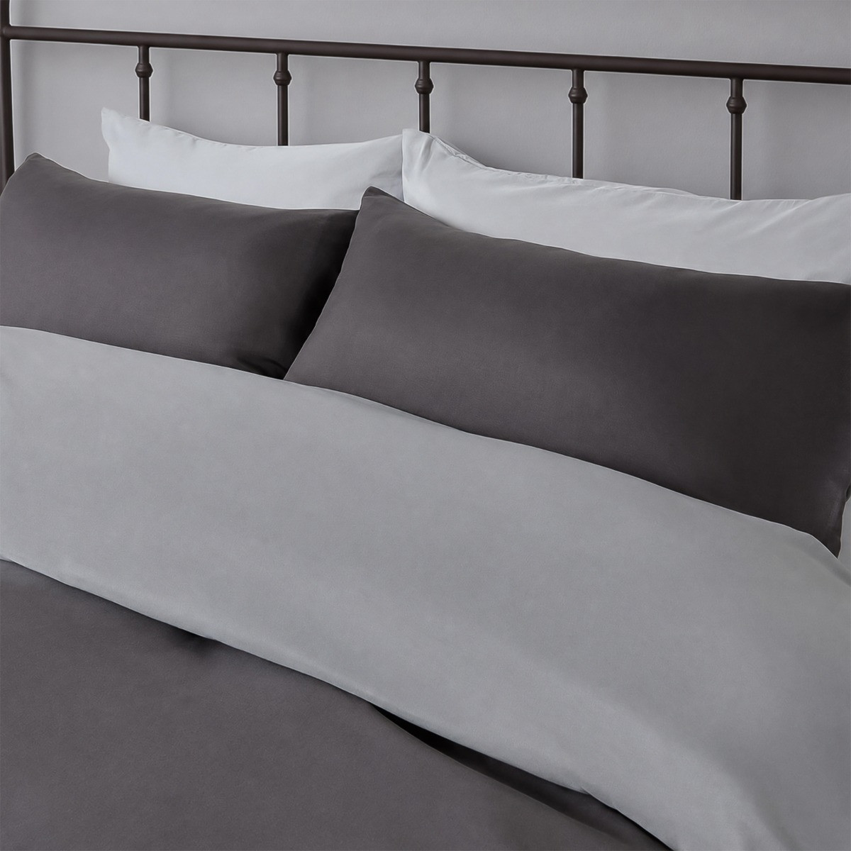 OHS Reversible Duvet Cover Set - Charcoal/Grey>