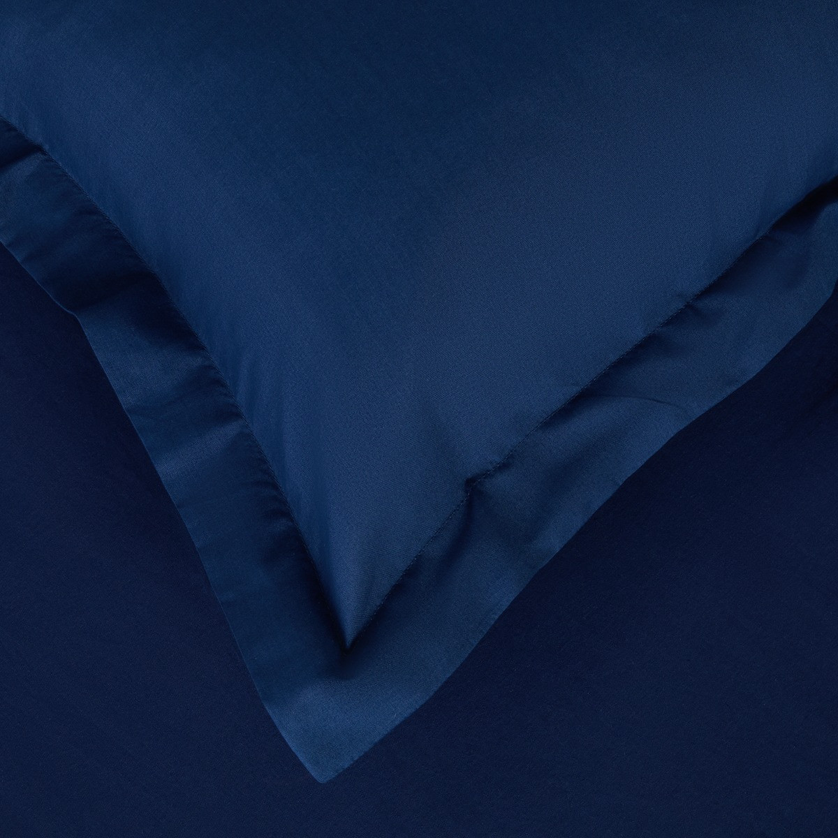 OHS Plain Dyed Oxford Pillowcases - Navy>