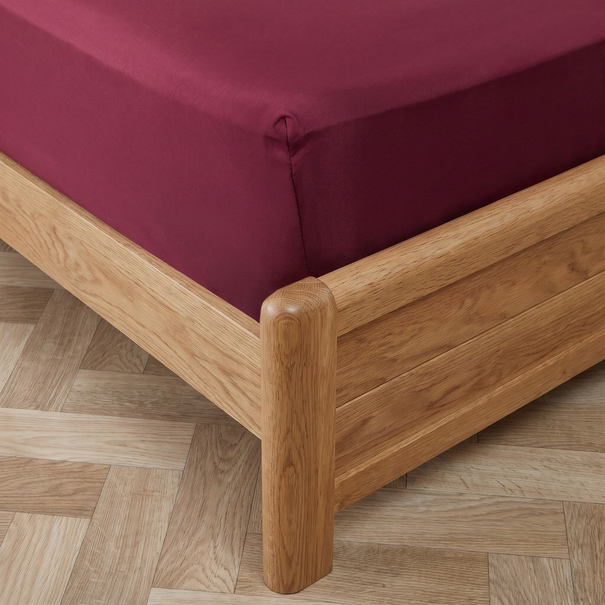 OHS Plain Dyed Fitted Sheet - Burgundy>