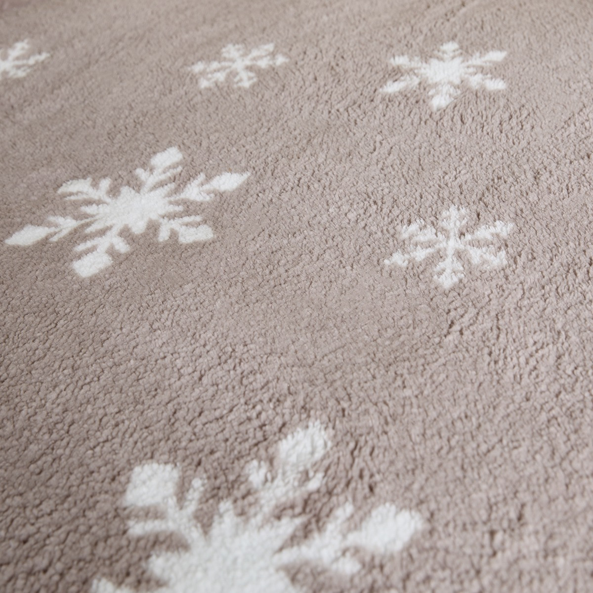 OHS Snowflake Teddy Duvet Cover Set - Natural>