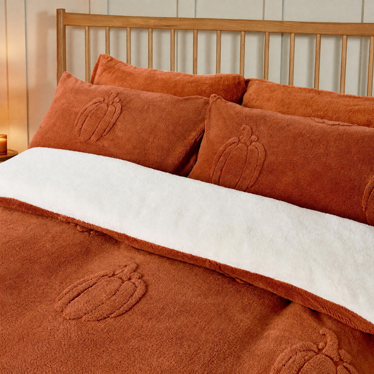 OHS Tufted Pumpkin Teddy Duvet Set - Rust>