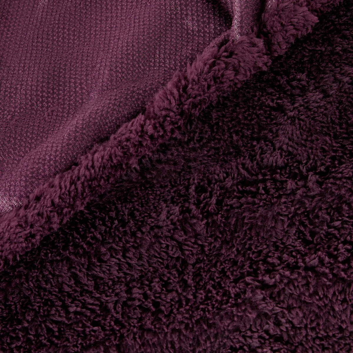 OHS Teddy Fleece Fitted Sheet - Plum>