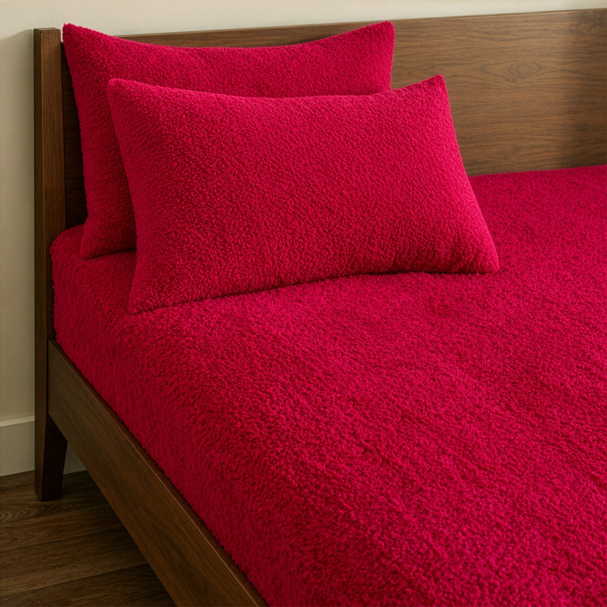 OHS Teddy Fleece Fitted Sheet - Fuchsia>