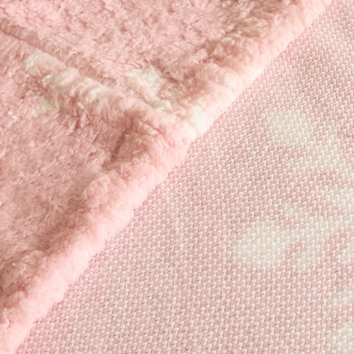 OHS Teddy Snowflake Print Fitted Sheet - Blush>