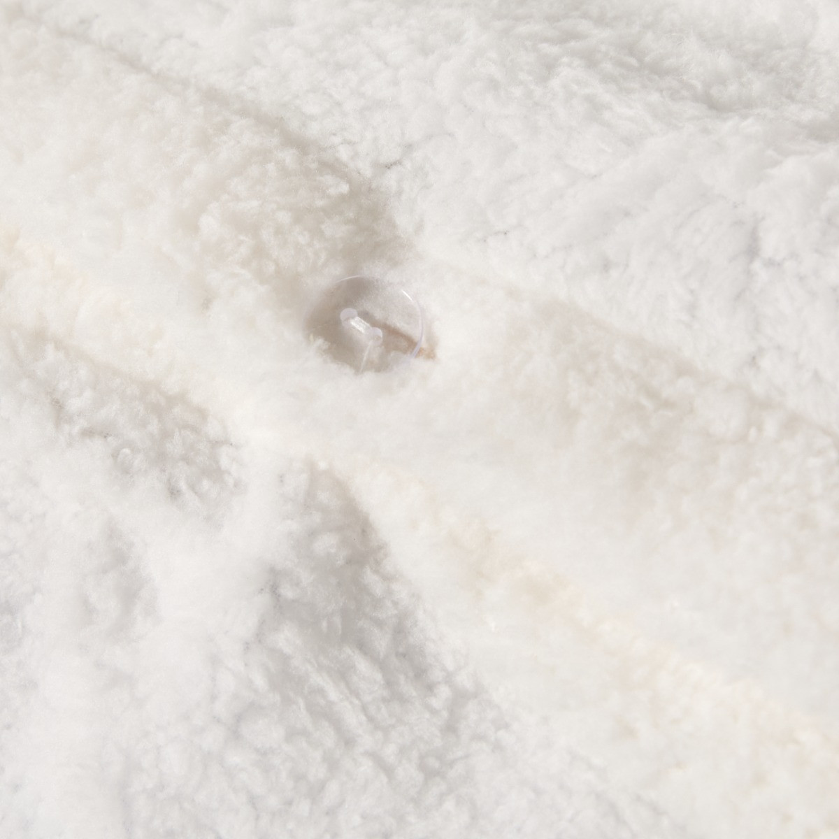 OHS Frill Teddy Duvet Set - White>