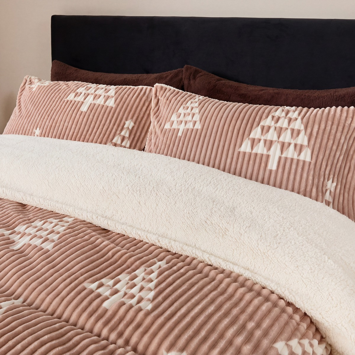 OHS Winter Tree Print Ribbed Fleece Duvet Cover Set, Natural - King>