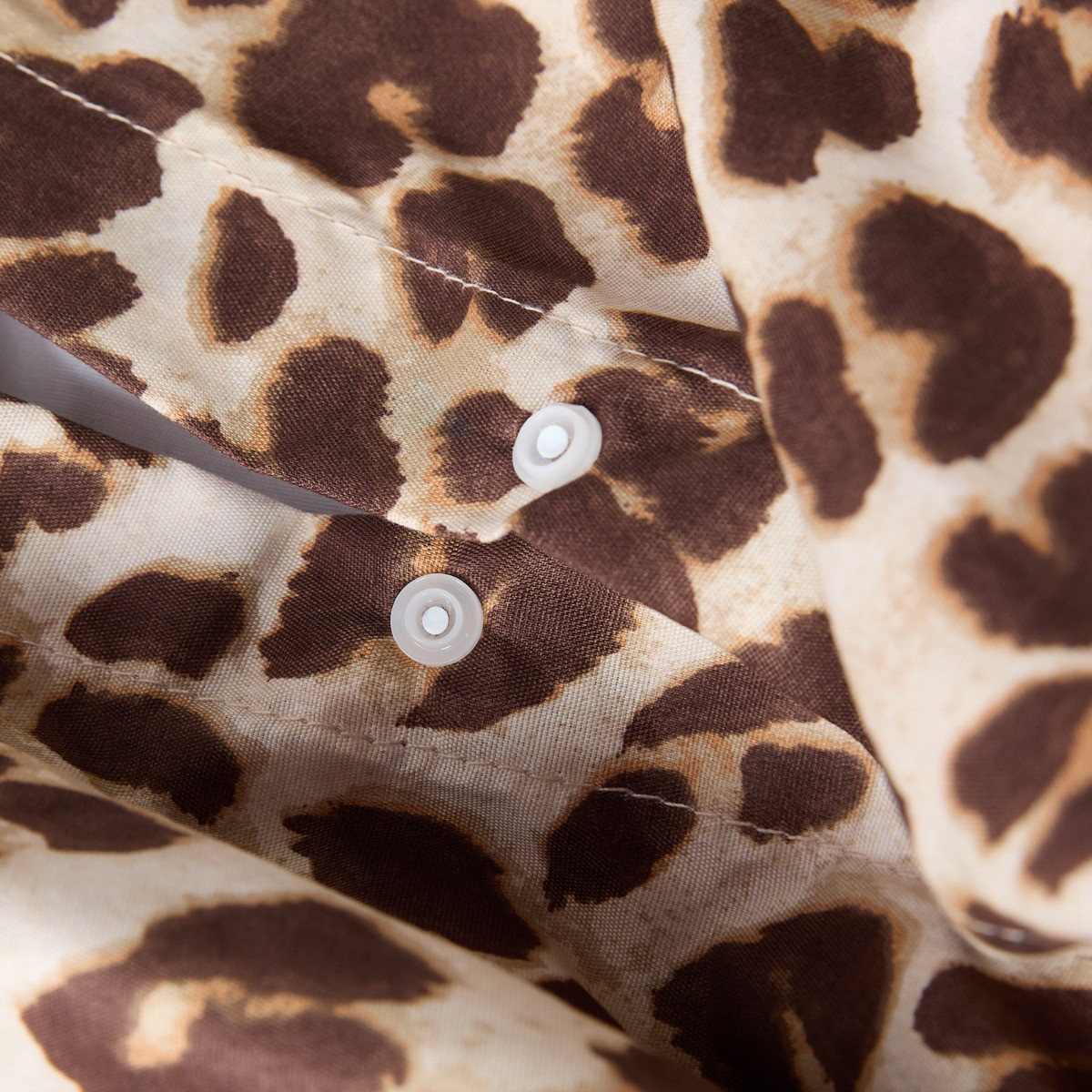 OHS Leopard Print Contrast Frill Edge Duvet Cover Set - Natural/Red>
