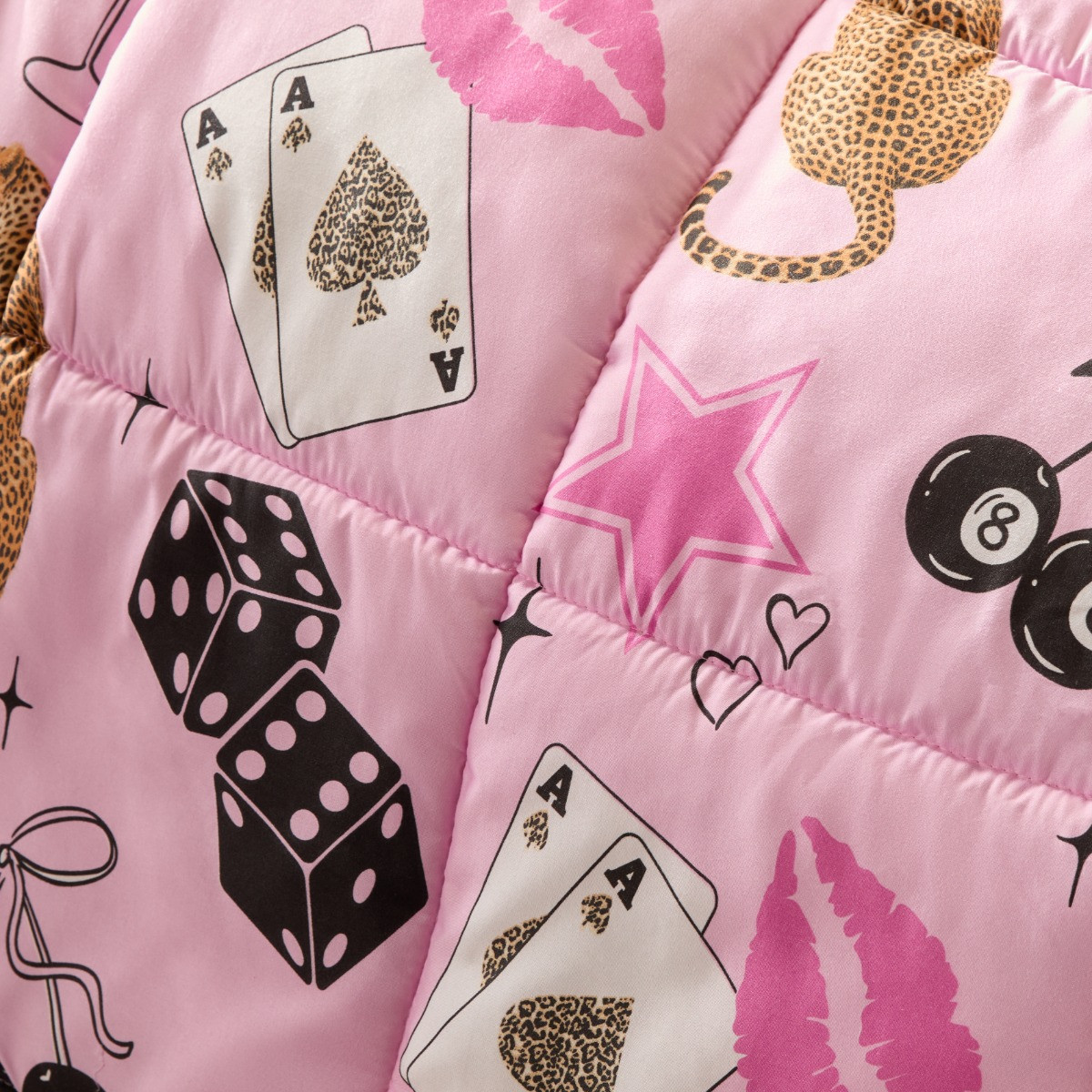 OHS Leopard Dice Print Frill Edge Coverless 7.5 Tog Duvet Set - Pink>