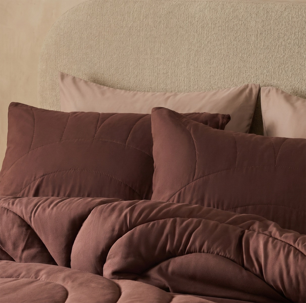 OHS Coverless Arches Quilted 7.5 Tog Duvet Set, Coffee - King>