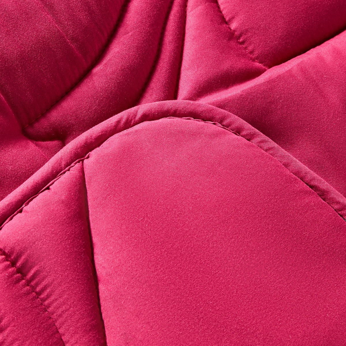 OHS Diamond Bow Quilted Coverless 7.5 Tog Duvet Set - Berry>