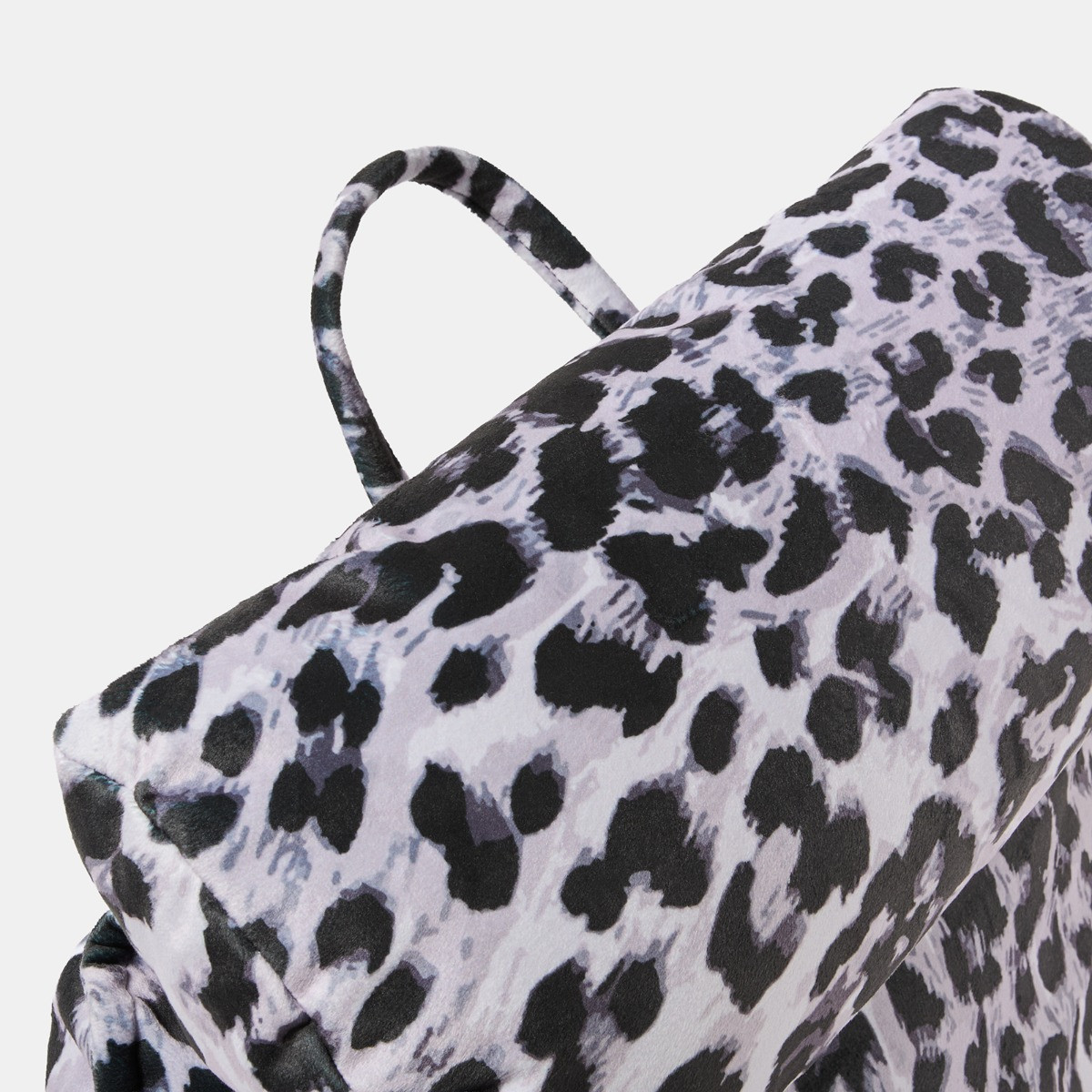 OHS Leopard Print Cuddle Cushion with Head Rest - Monochrome>