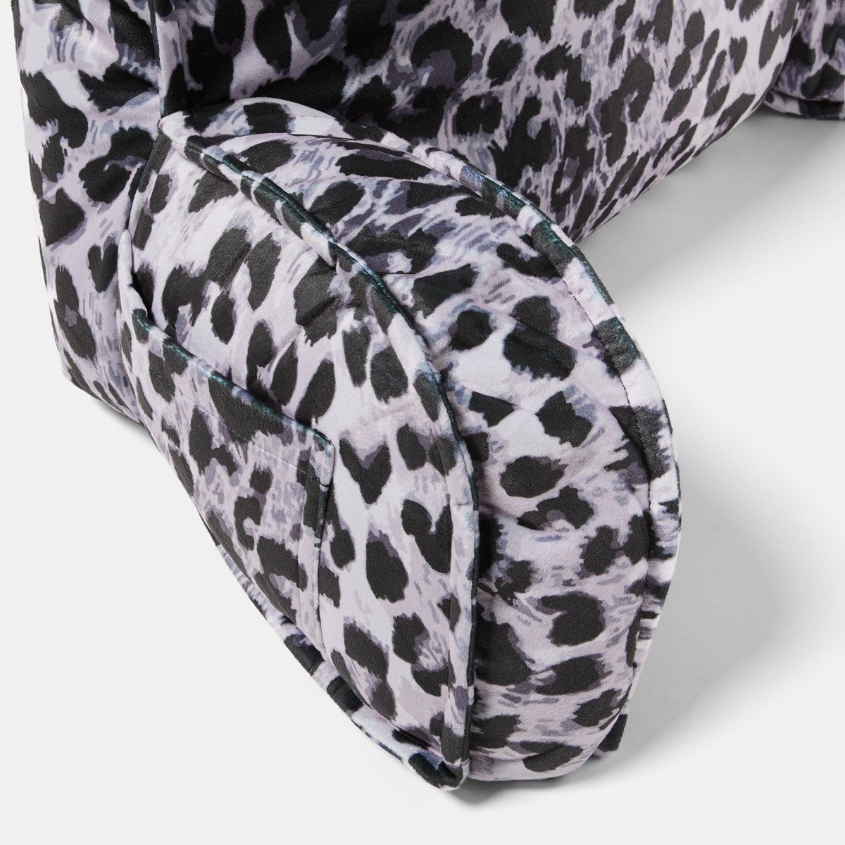 OHS Leopard Print Cuddle Cushion with Head Rest - Monochrome>