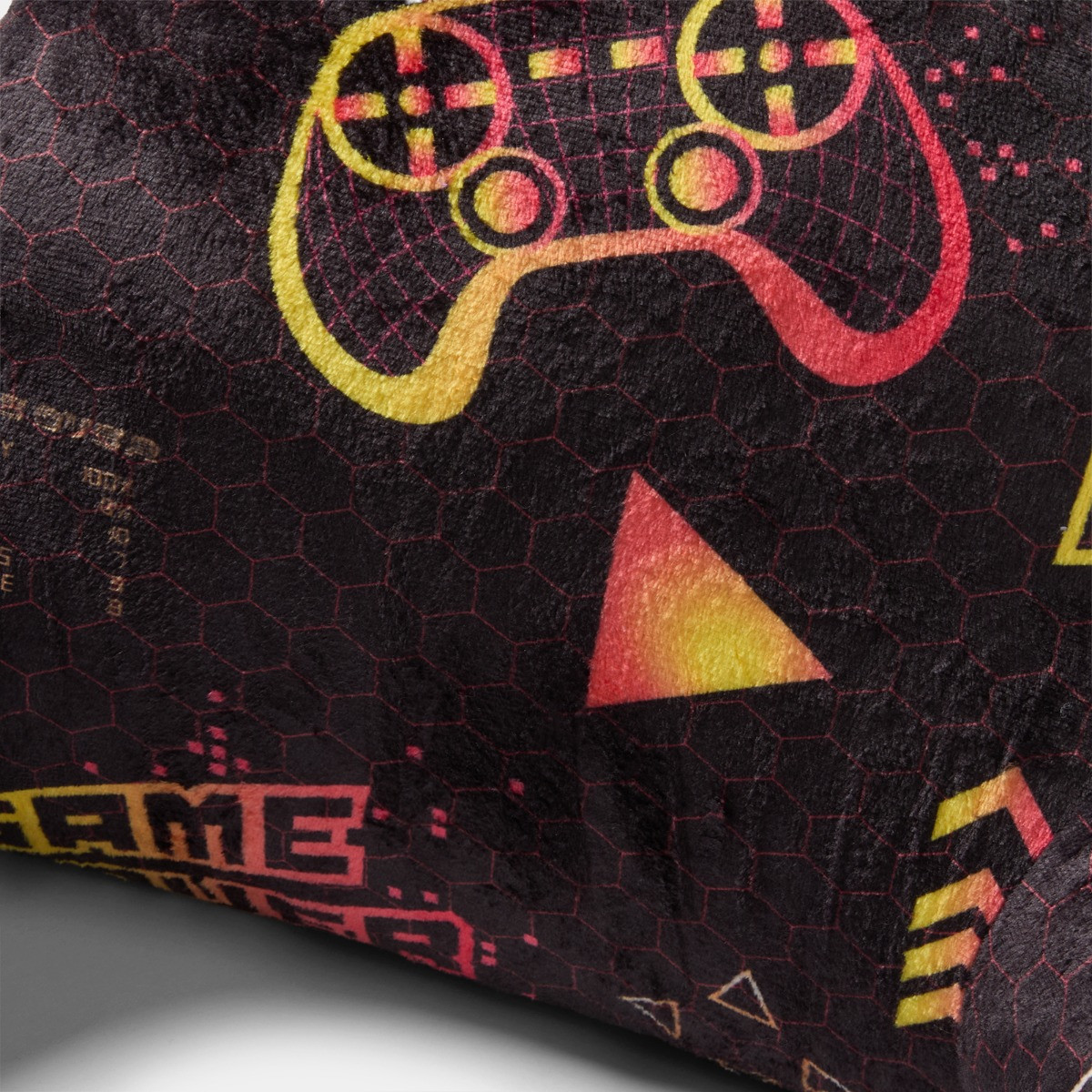 OHS Kids Gaming Fleece Cuddle Cushion - Black/Red>