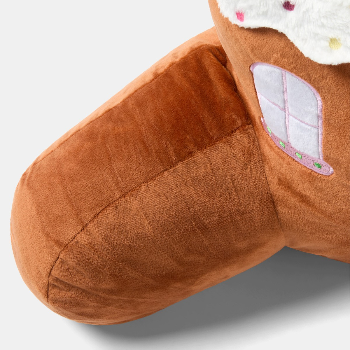 OHS Gingerbread Latte Cuddle Cushion - Brown>