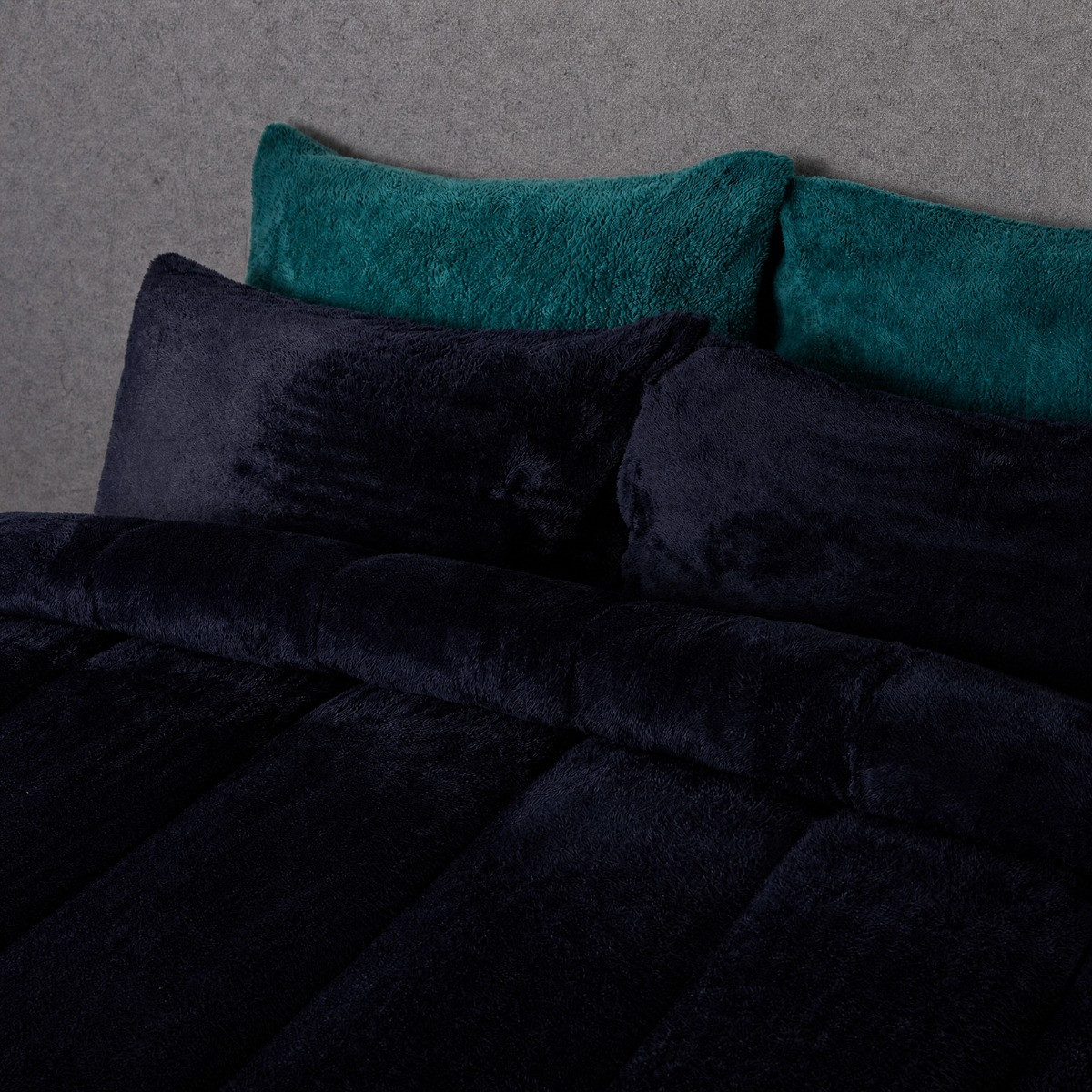 OHS Teddy Coverless 10.5 Duvet Set - Navy>