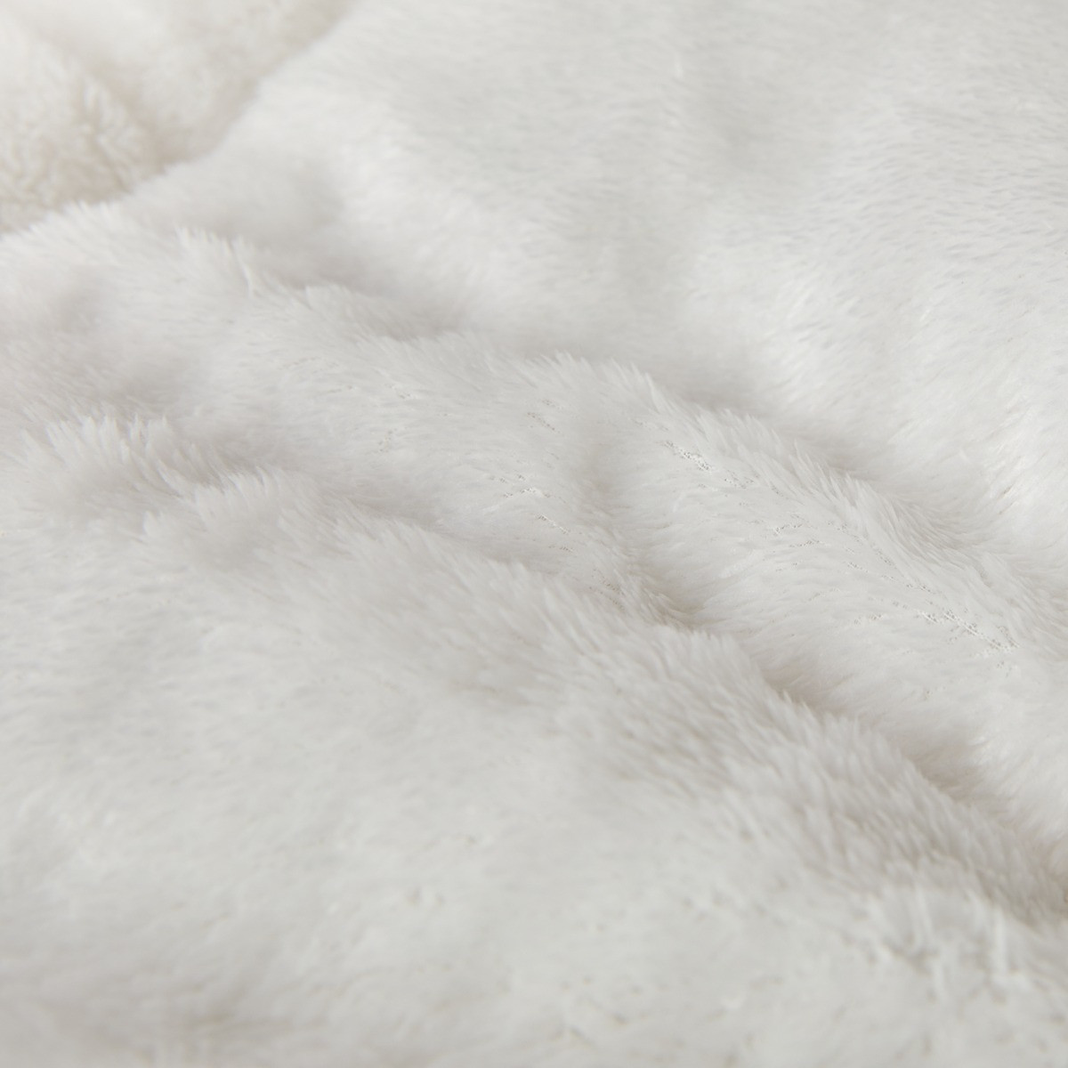 OHS Teddy Coverless 10.5 Duvet Set - White>