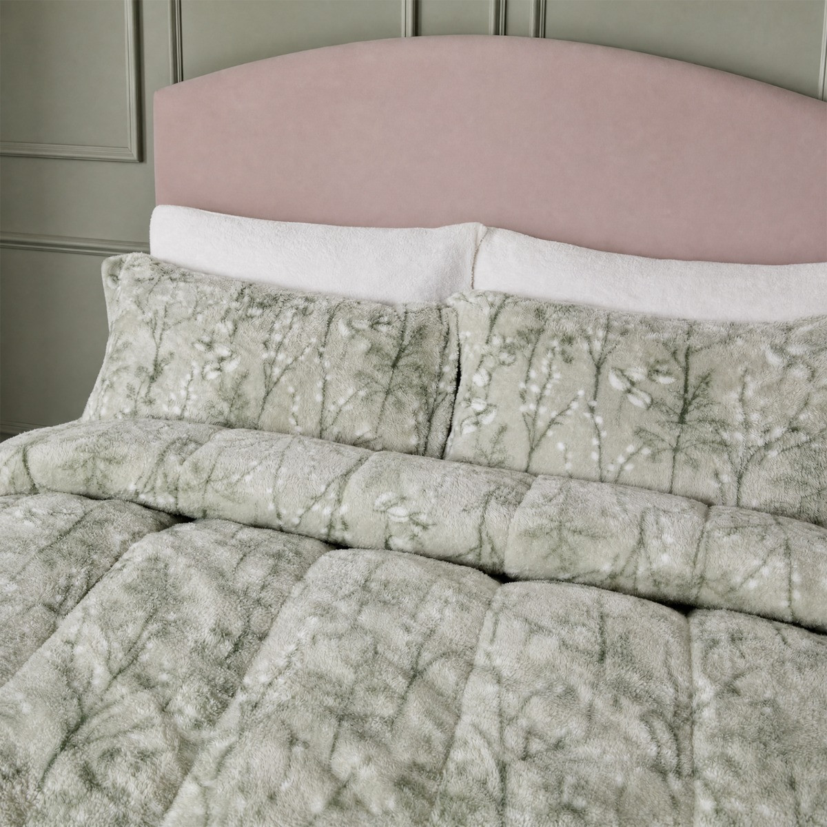 OHS Willow Teddy Coverless 10.5 Tog Duvet Set - Sage>