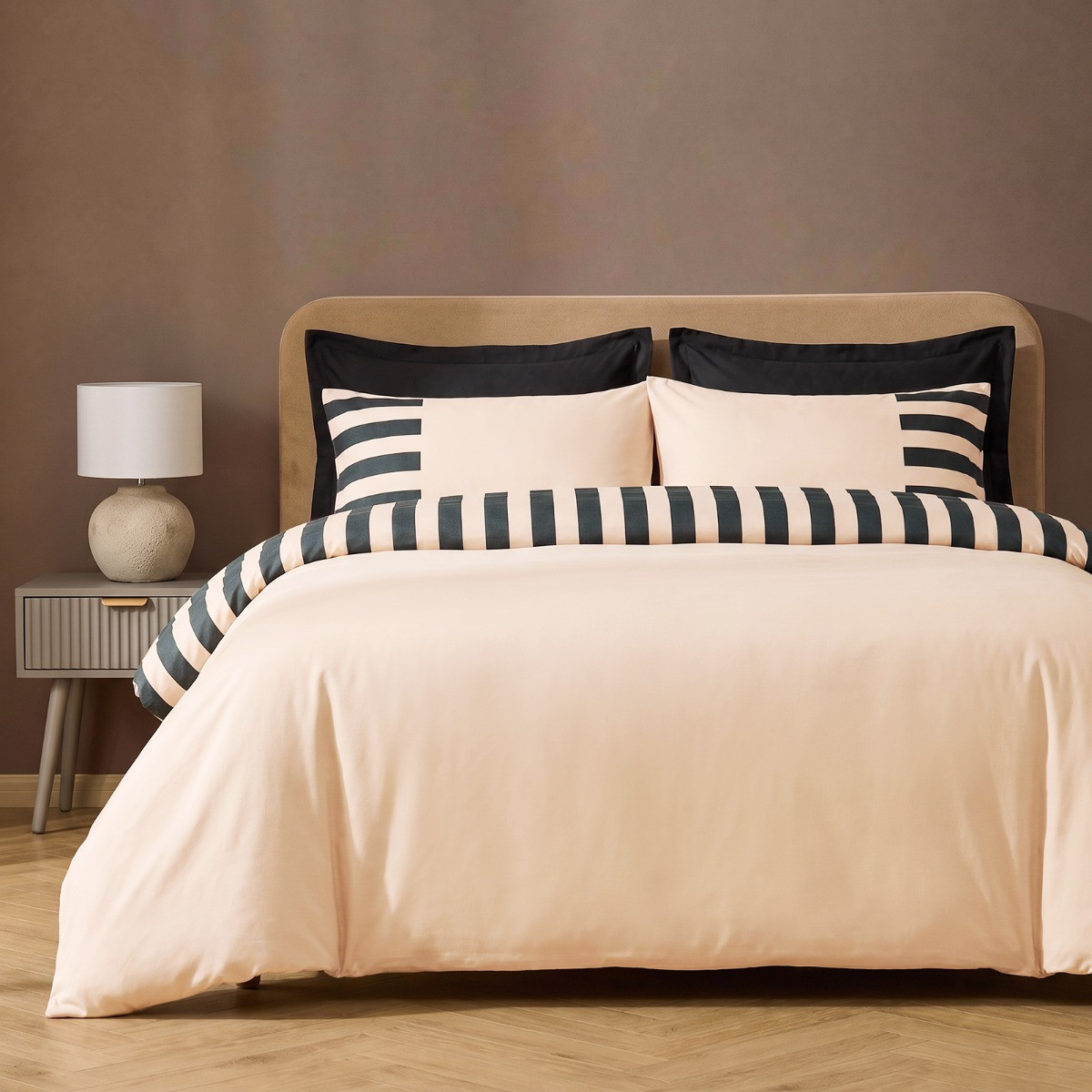 OHS Stripe Edge Duvet Cover Set - Stone/Black>