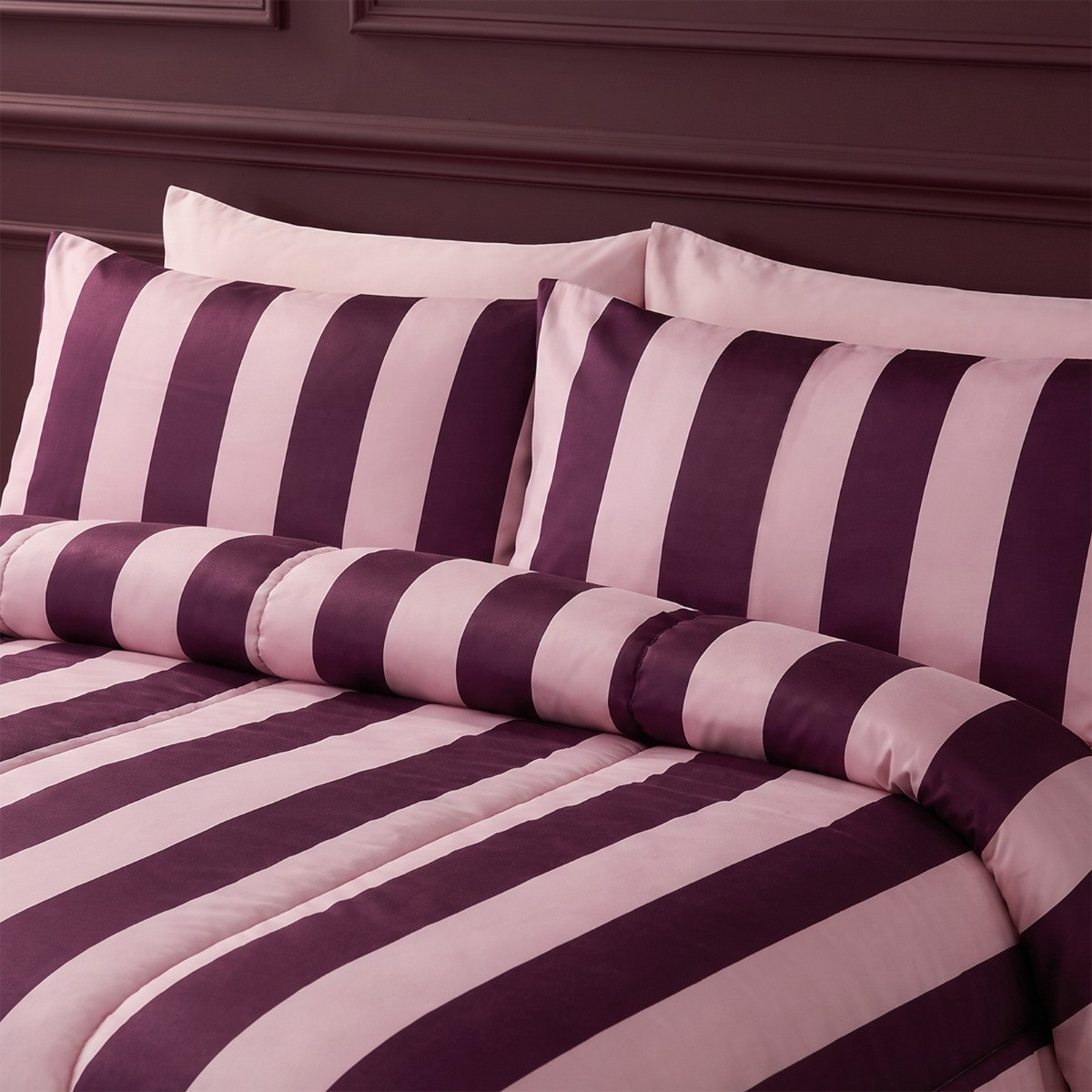 OHS Stripe Coverless 10.5 Tog Duvet Set - Burgundy/Blush>