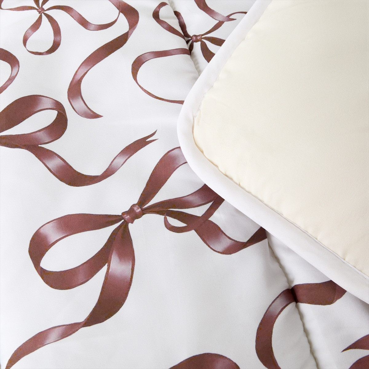 OHS Ribbon Bow Print Coverless 10.5 Tog Duvet Set - Ivory/Natural>