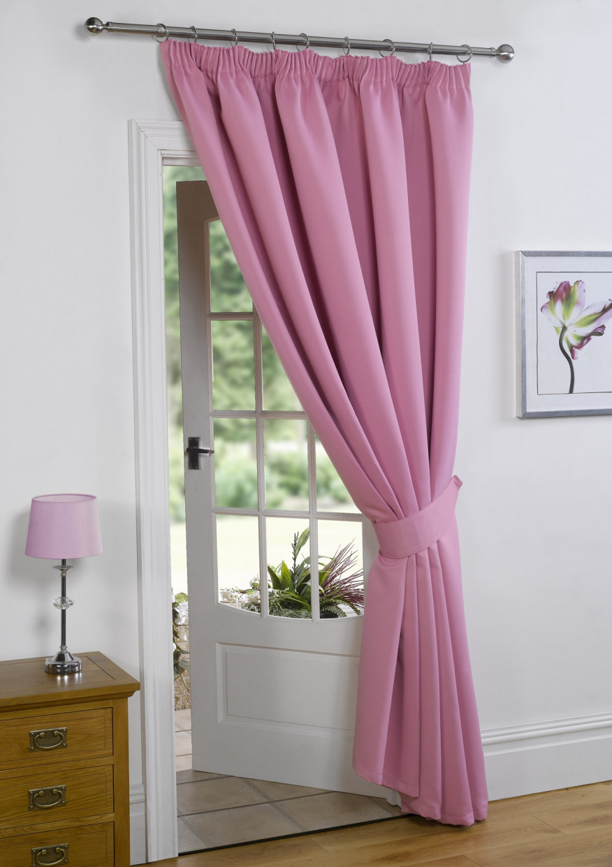 Thermal Pencil Pleat Blackout 1 Door Curtain Ready Made Lined - Pink 66x84>