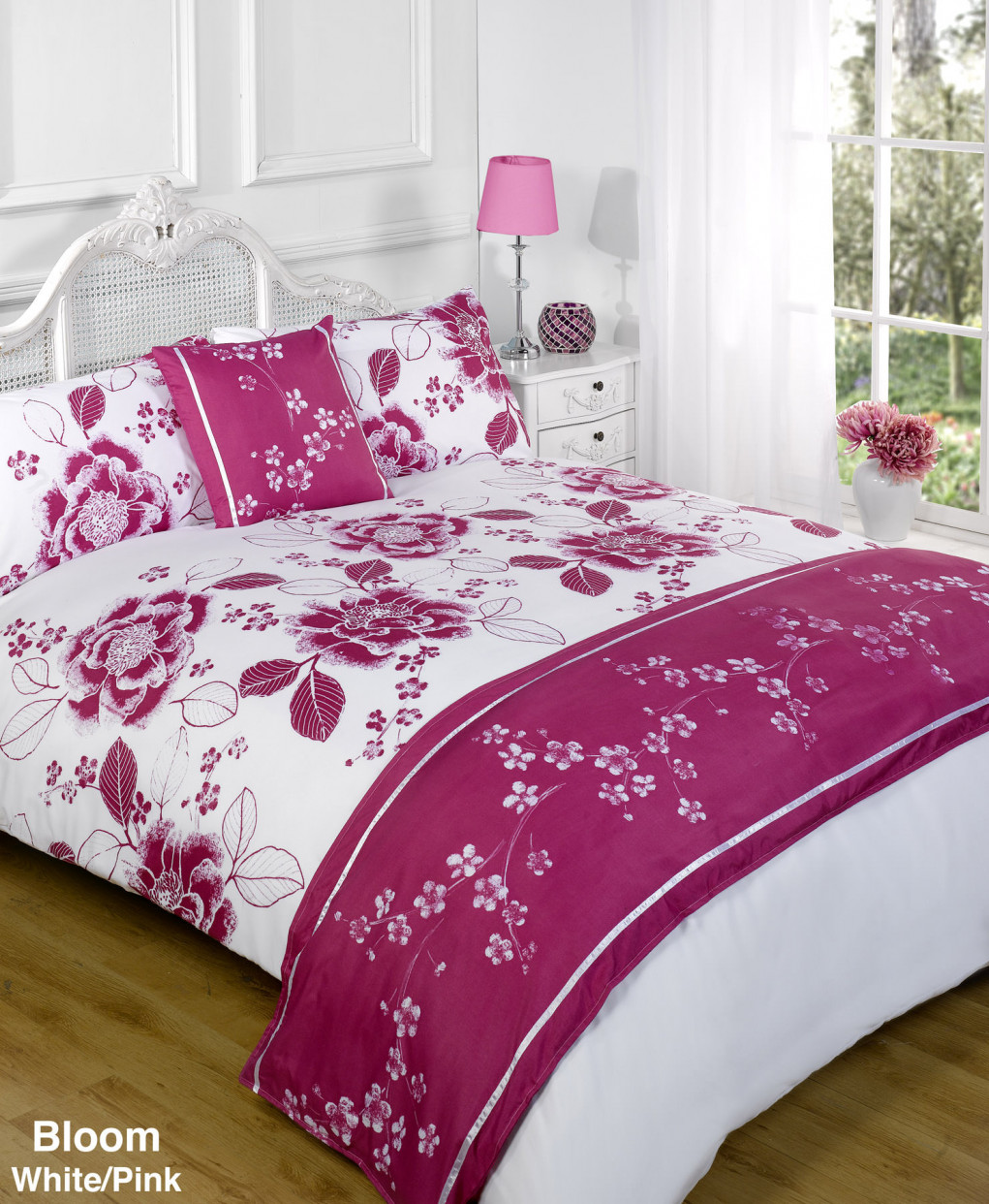 Bloom Bed In A Bag Duvet Cover Set Double - White  >