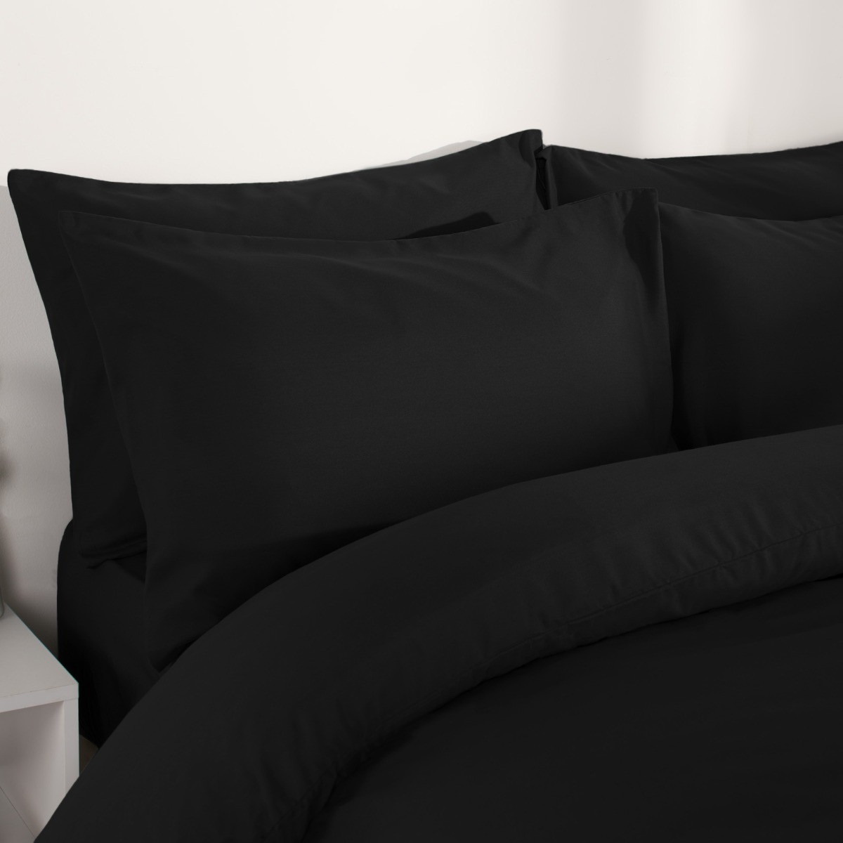 Brentfords Plain Duvet Cover Quilt with Pillowcases - Black, King>