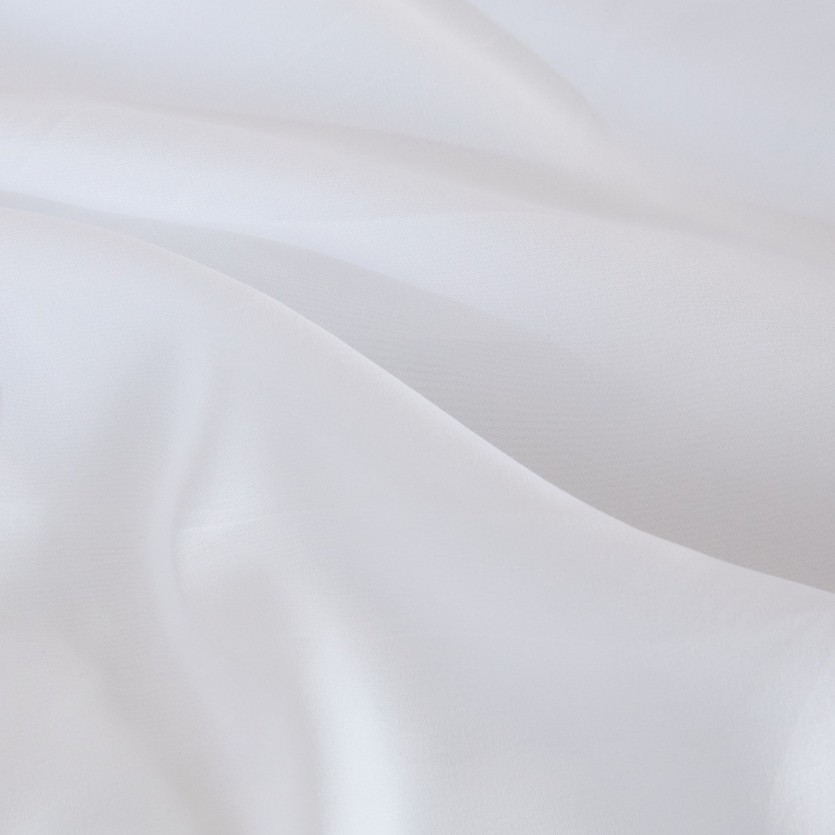 OHS Plain Duvet Single Cover with Pillowcases - White>