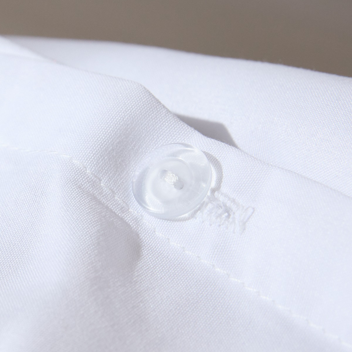 OHS Plain Duvet King Size Cover with Pillowcases - White>