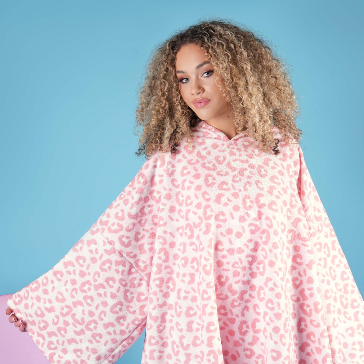 Brentfords Leopard Print Adults Poncho Oversized Changing Robe, Blush - One Size>