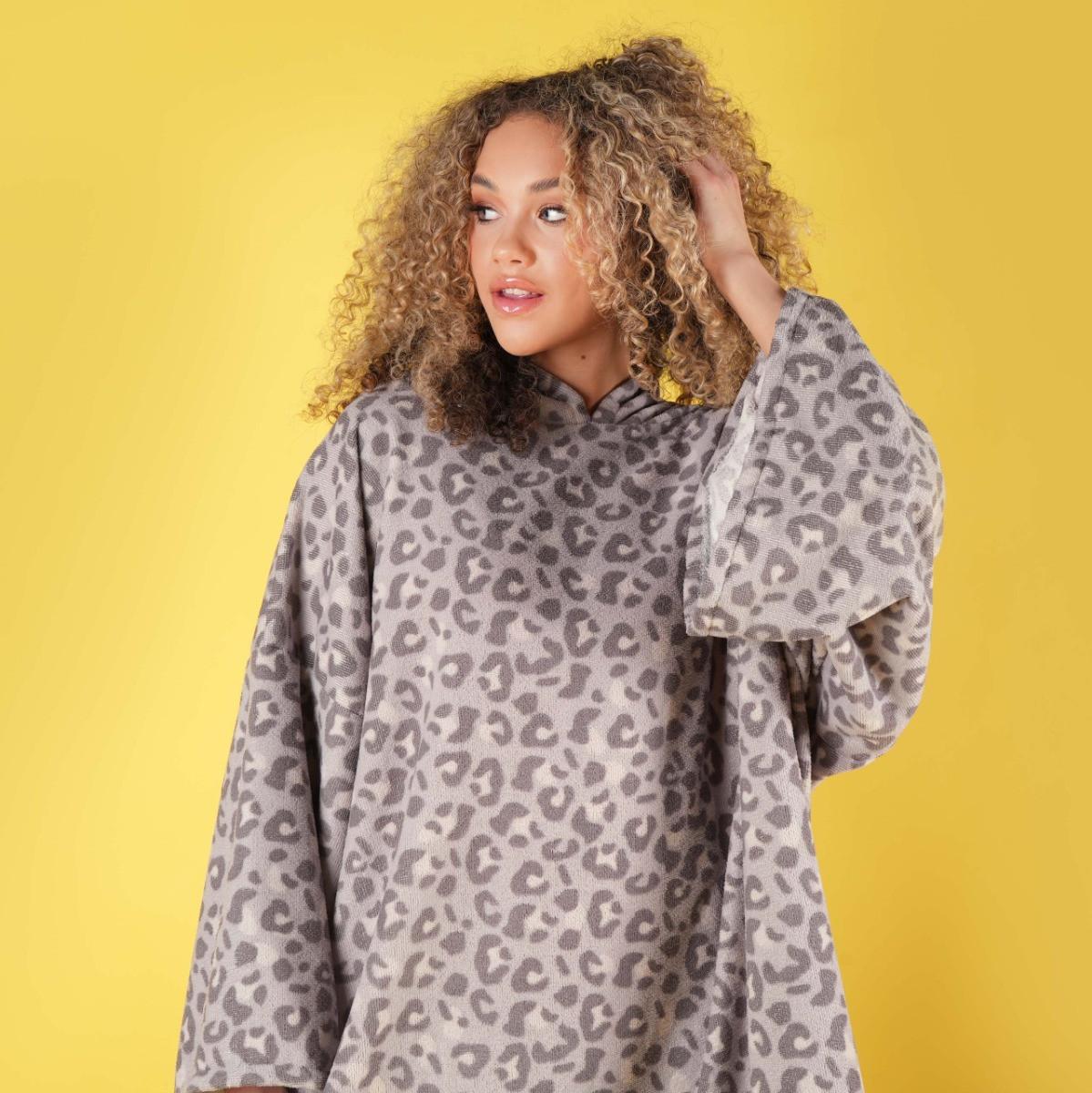 Brentfords Leopard Print Adults Poncho Oversized Changing Robe, Grey - One Size>