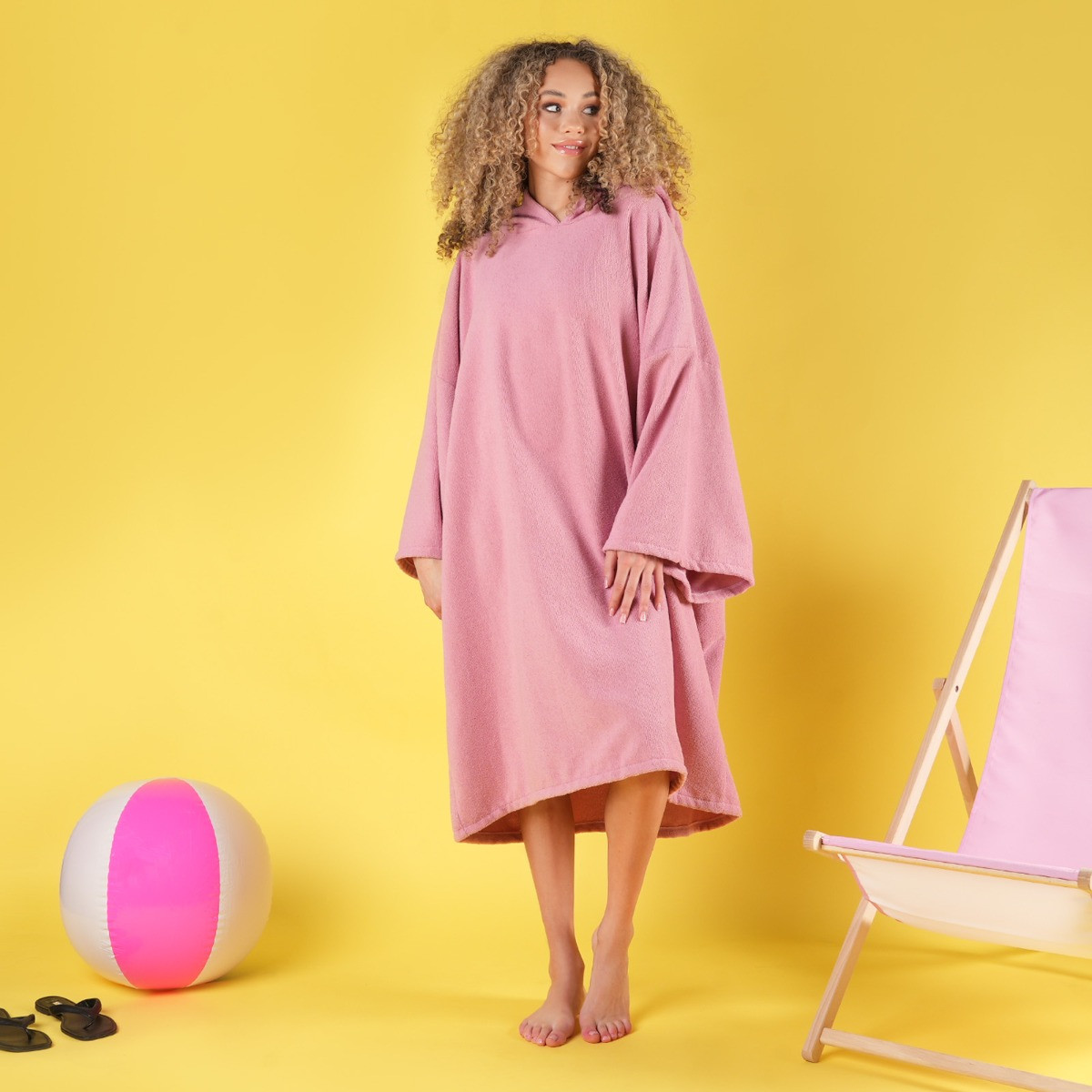 Brentfords Adult Poncho Oversized Changing Robe - Dusky Pink>